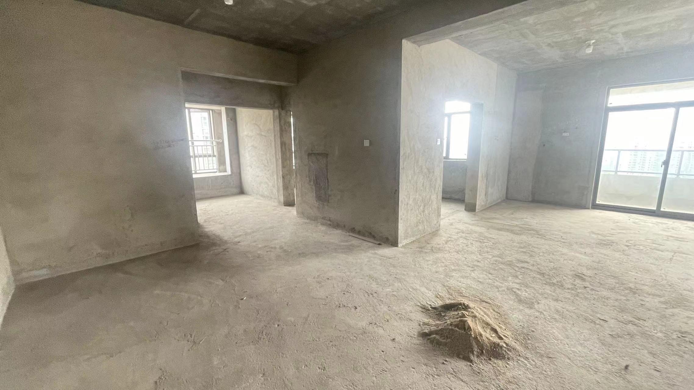 水木阳光里 4室2厅2卫 85.6万 水木阳光里 4室2厅2卫 85.6万室内图