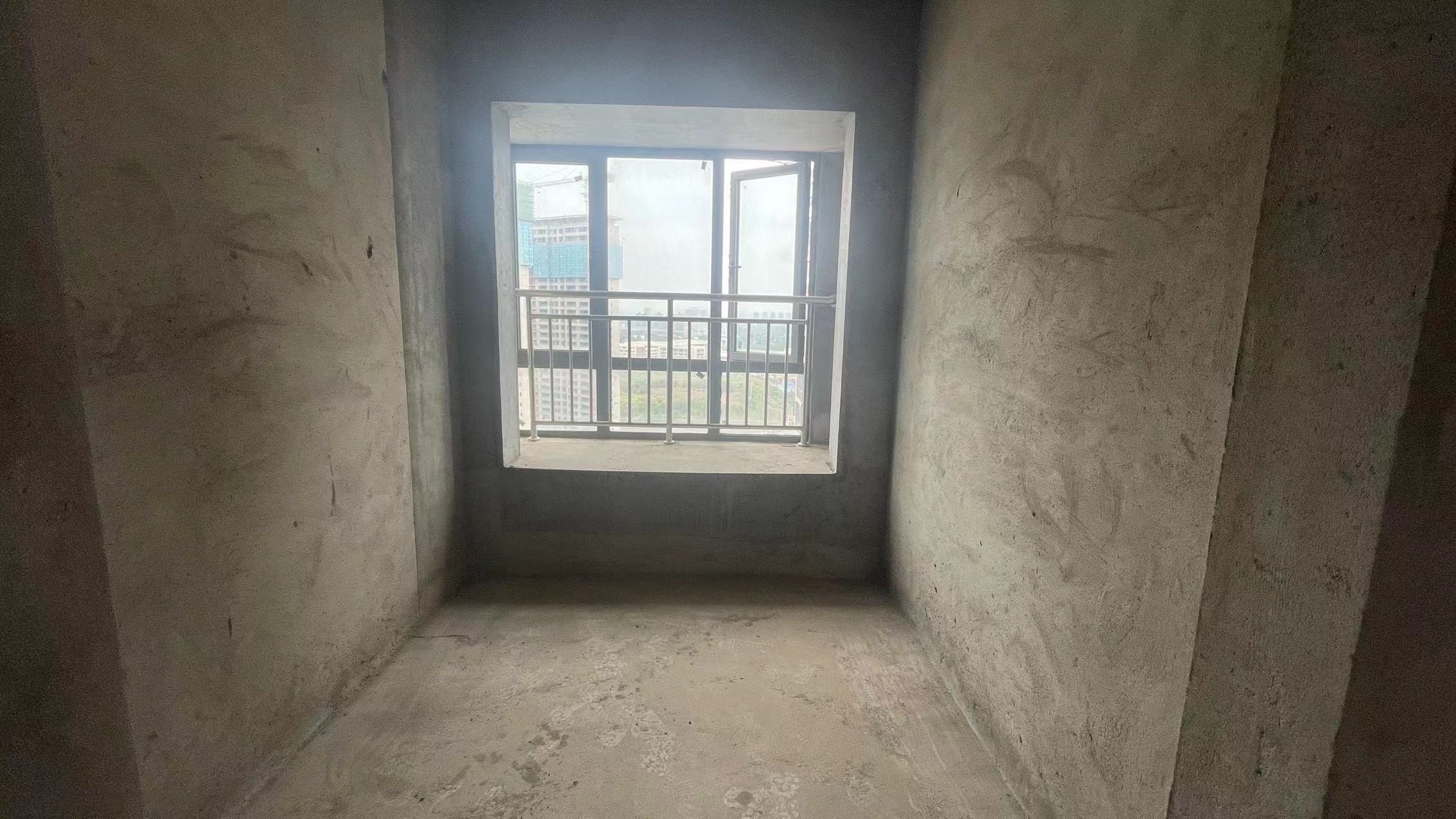 水木阳光里 4室2厅2卫 85.6万 水木阳光里 4室2厅2卫 85.6万室内图