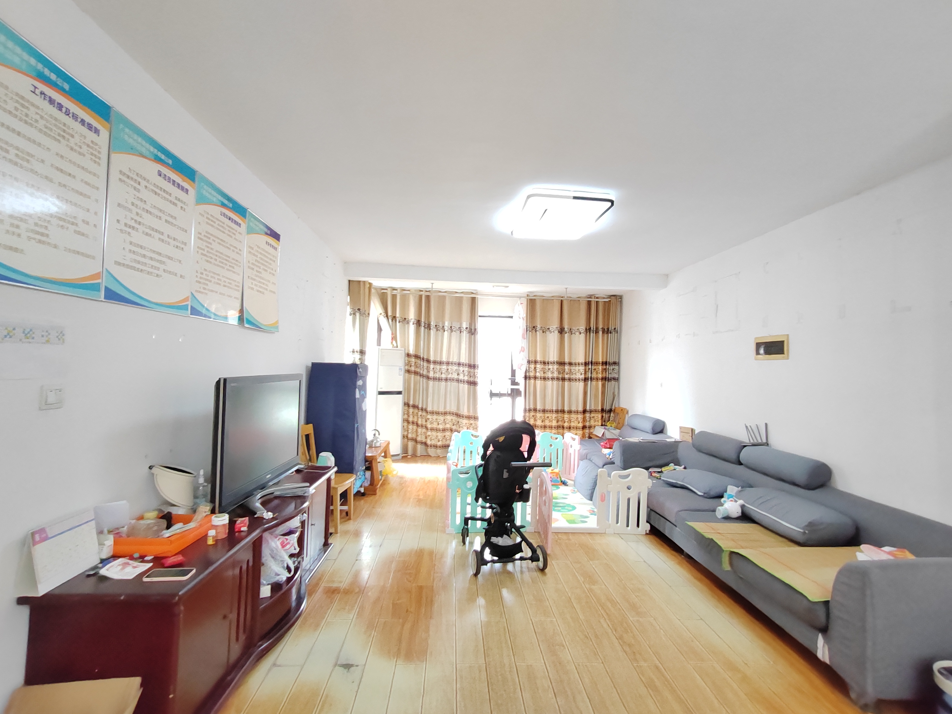 华府龙苑 3室2厅2卫 70.0万 华府龙苑 3室2厅2卫 70.0万室内图