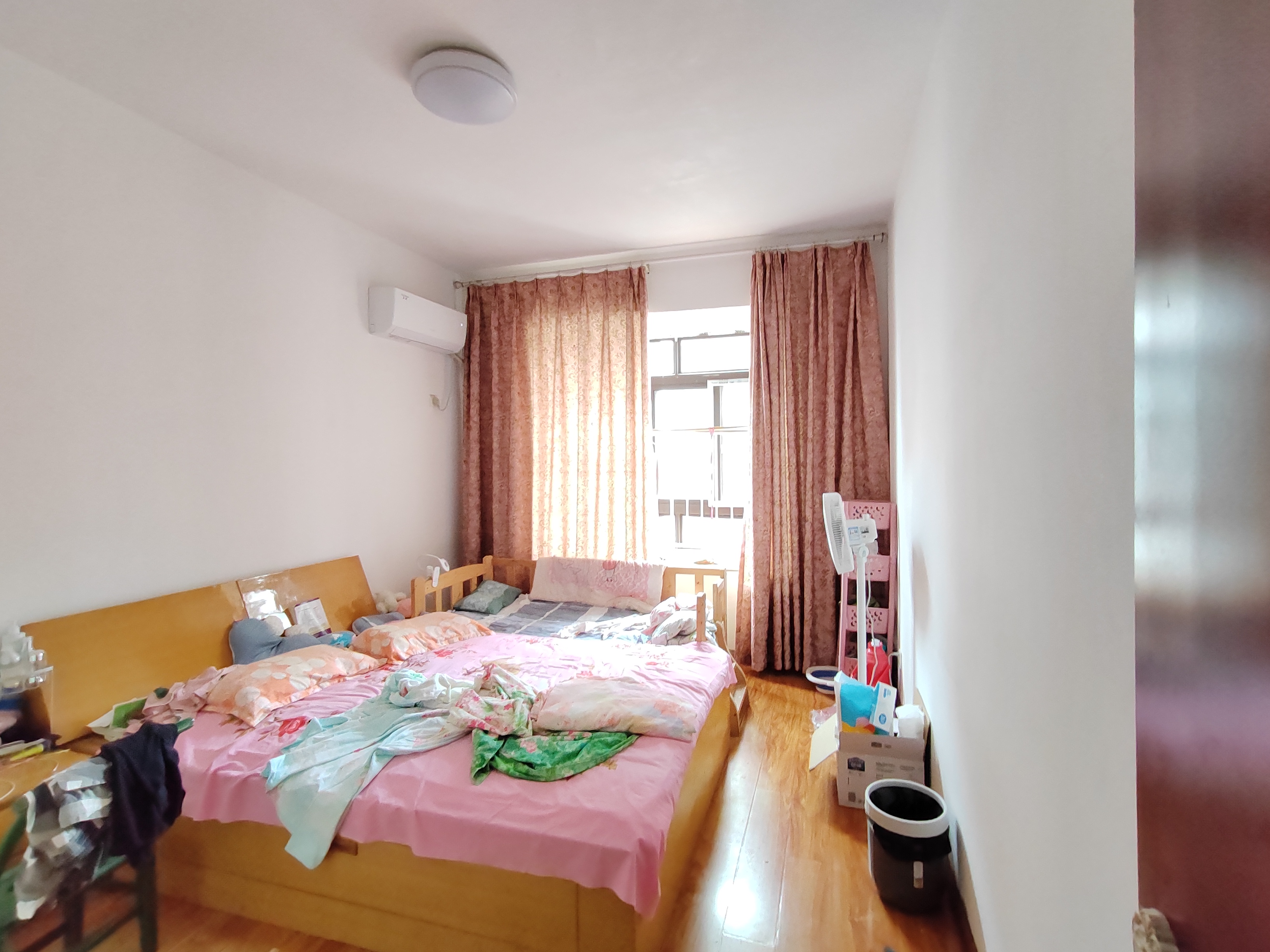 华府龙苑 3室2厅2卫 70.0万 华府龙苑 3室2厅2卫 70.0万室内图