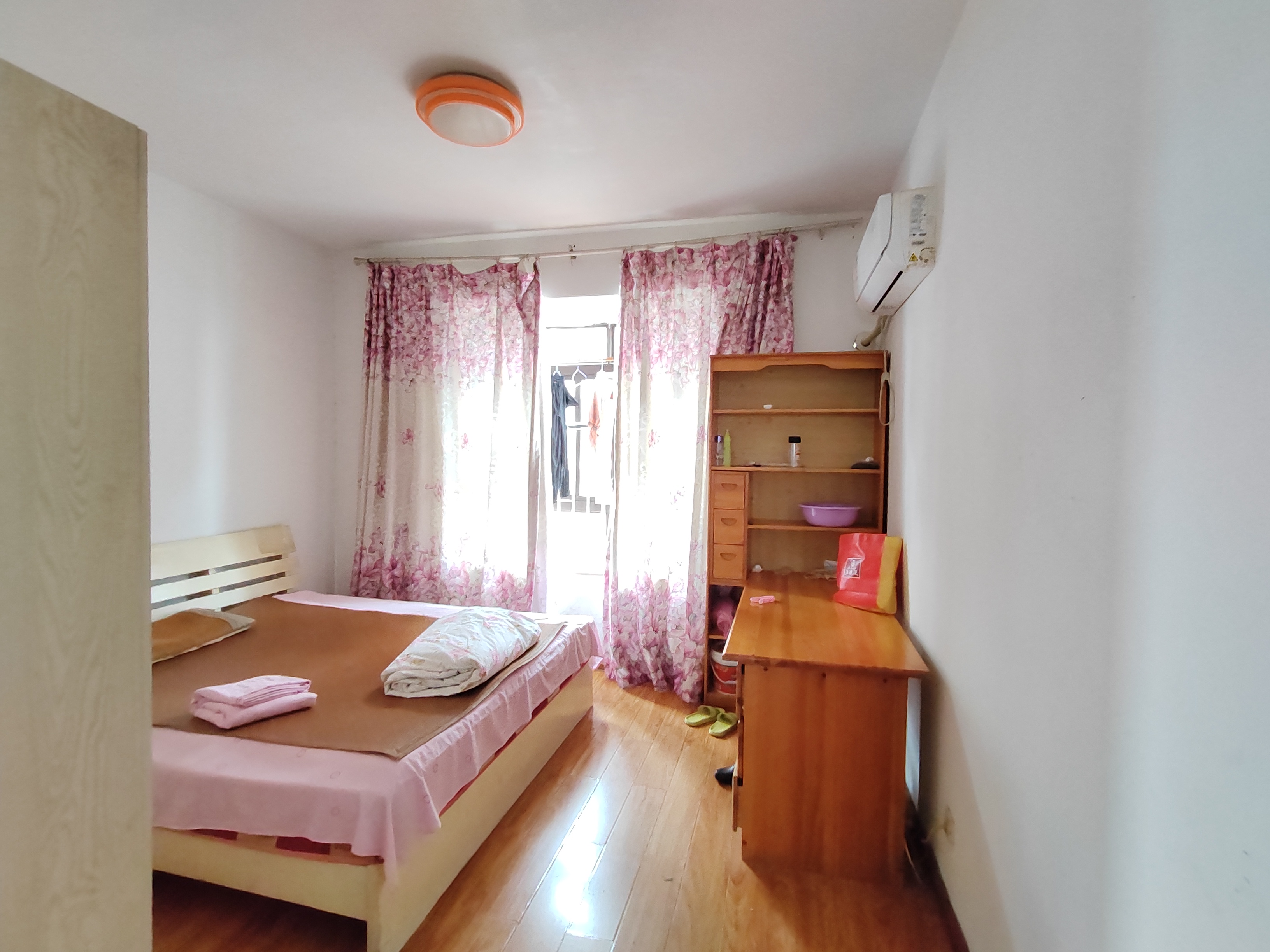 华府龙苑 3室2厅2卫 70.0万 华府龙苑 3室2厅2卫 70.0万室内图