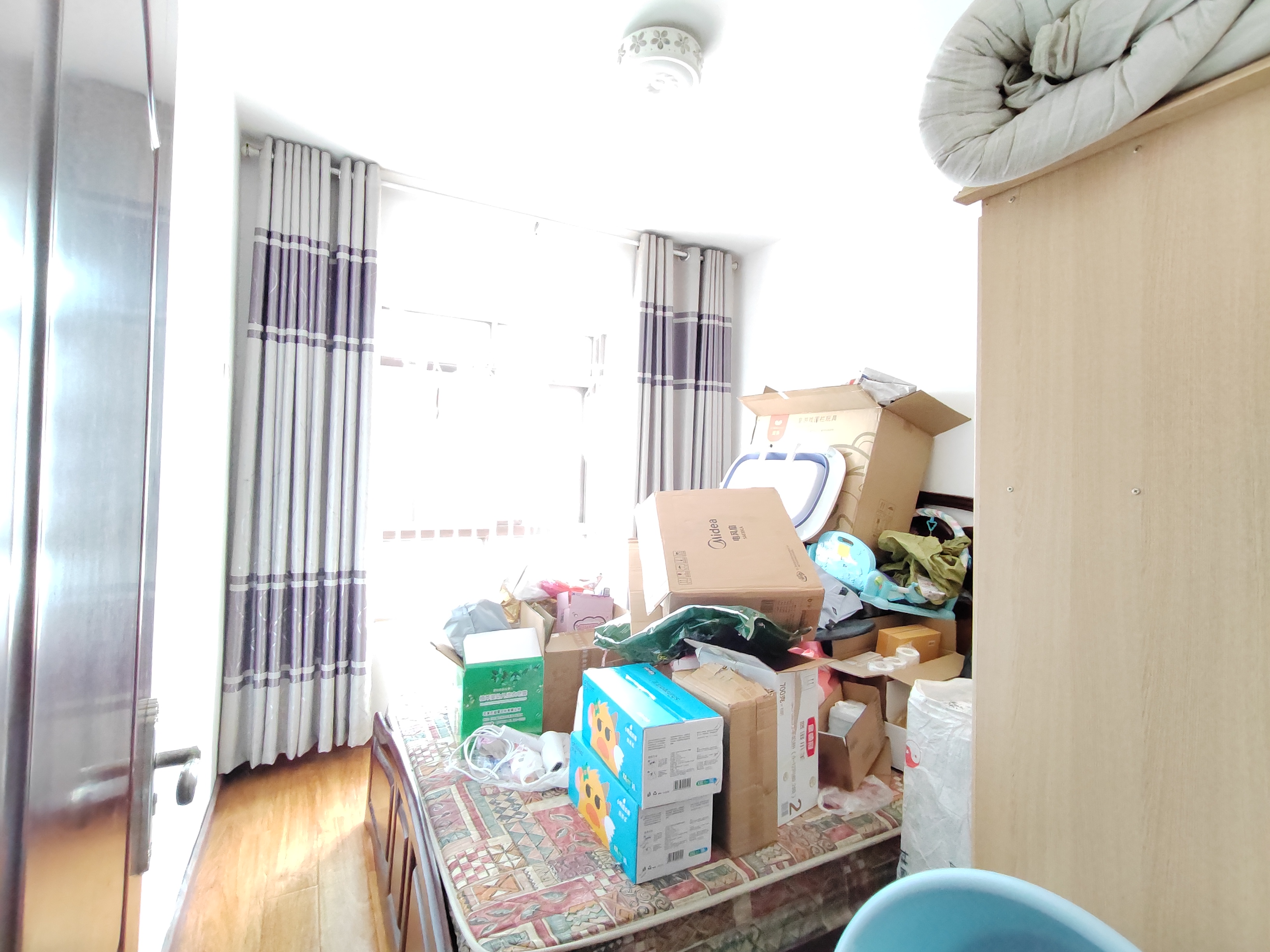 华府龙苑 3室2厅2卫 70.0万 华府龙苑 3室2厅2卫 70.0万室内图