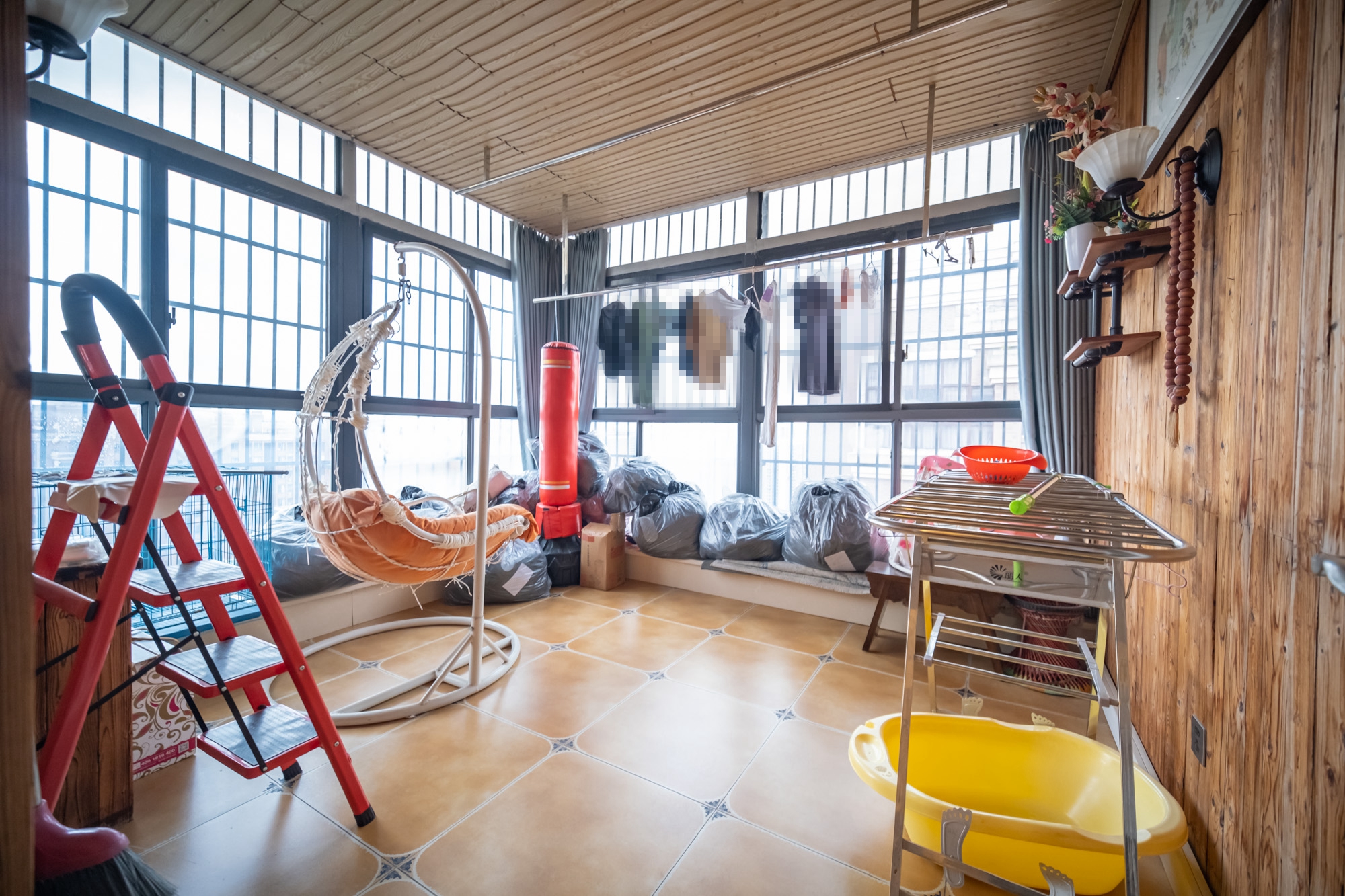 三一街区  7室4厅1卫   168.80万其他