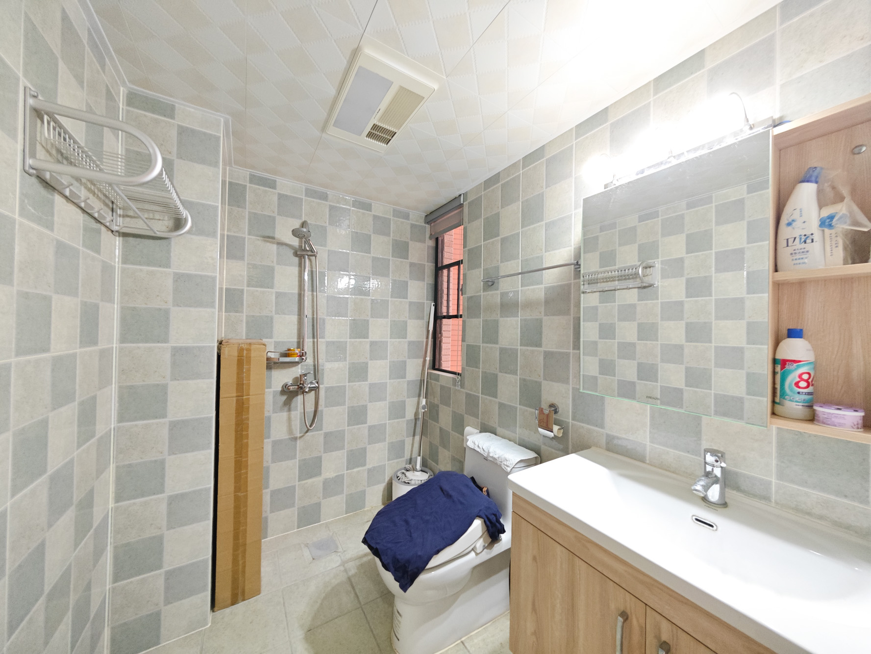 博长山水香颐 3室2厅2卫 95.0万 博长山水香颐 3室2厅2卫 95.0万卫生间