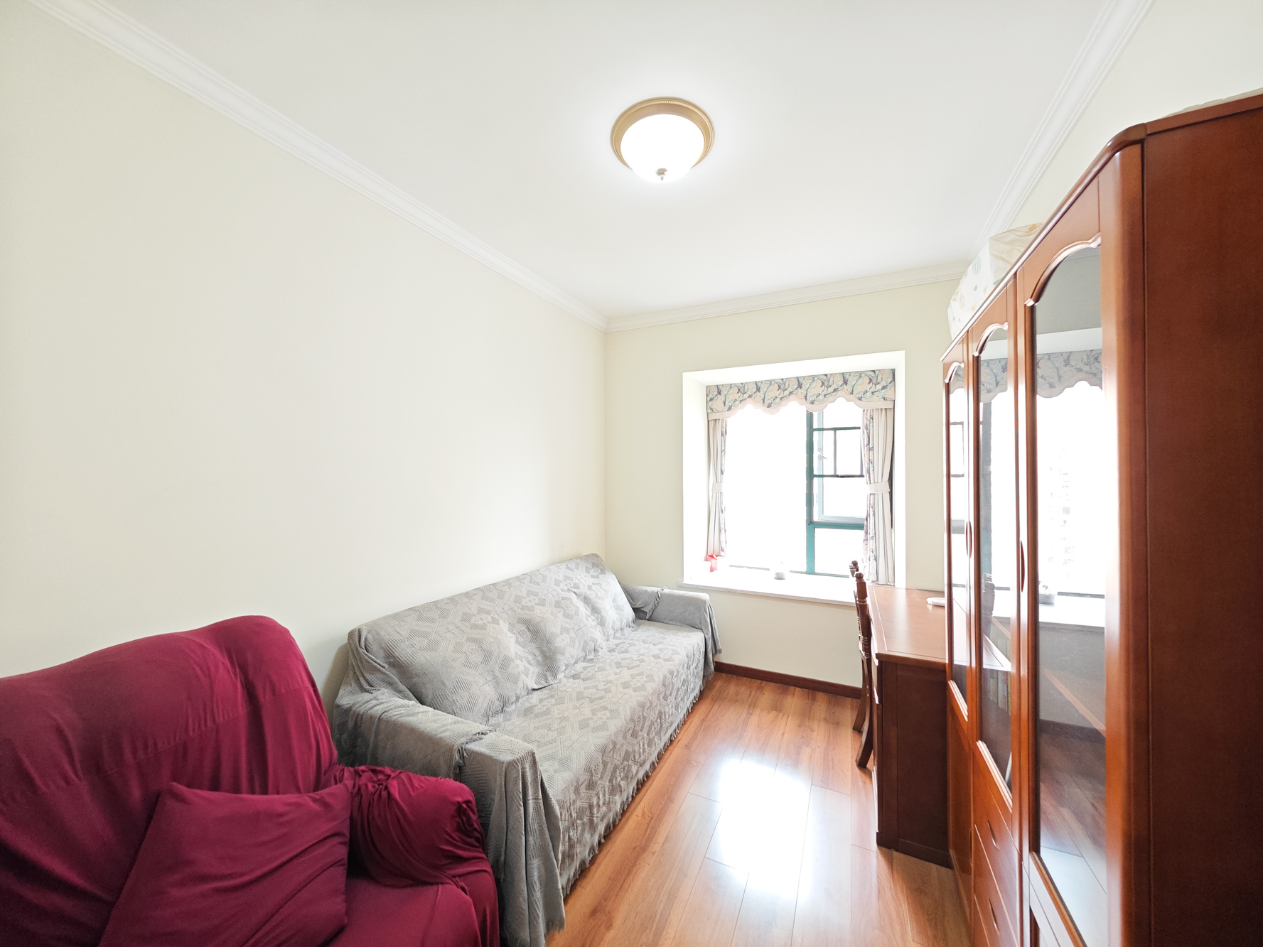 博长山水香颐 3室2厅2卫 95.0万 博长山水香颐 3室2厅2卫 95.0万卧室