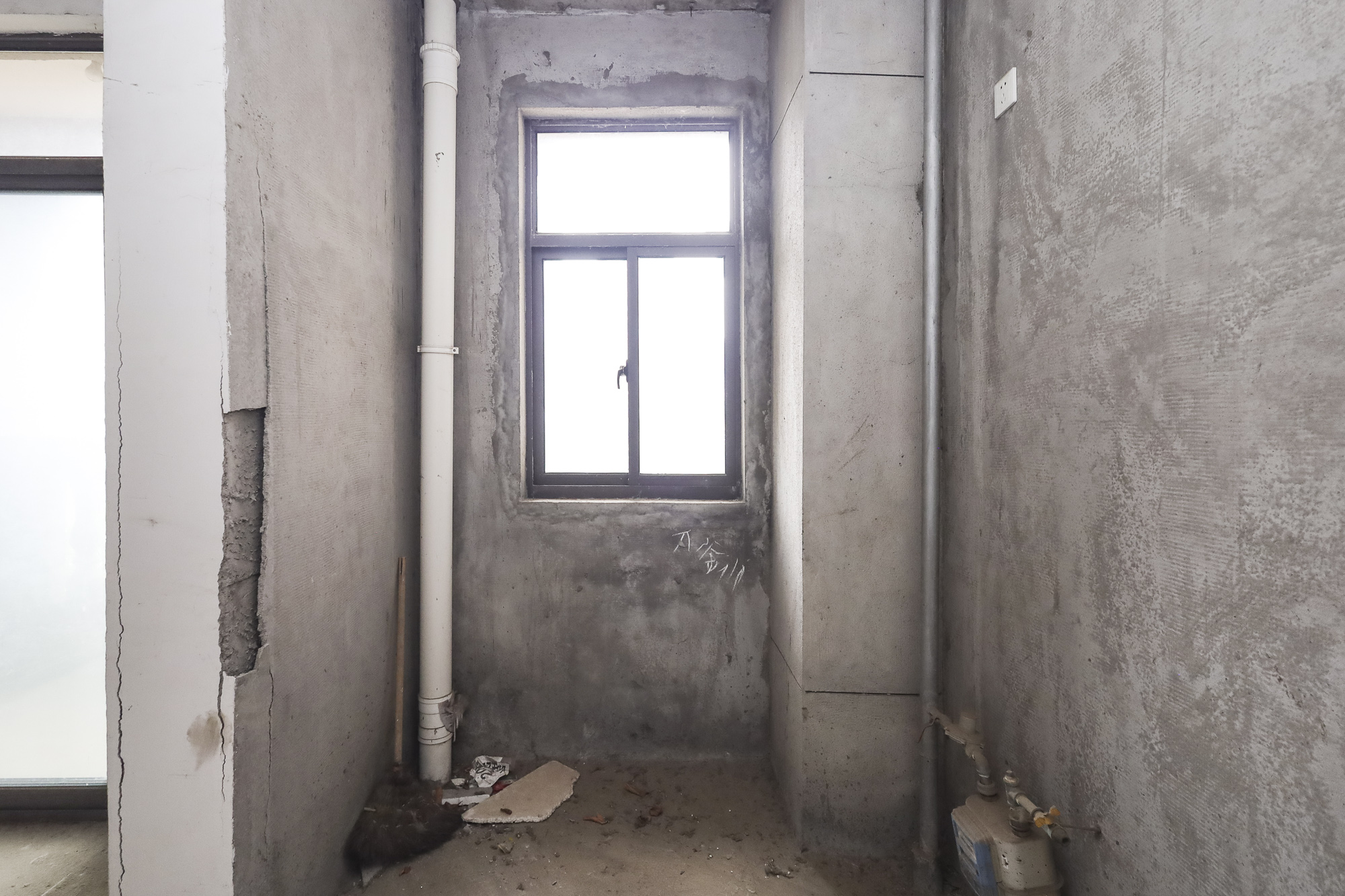 阳光丽城一期  4室2厅2卫    187.88万厨房