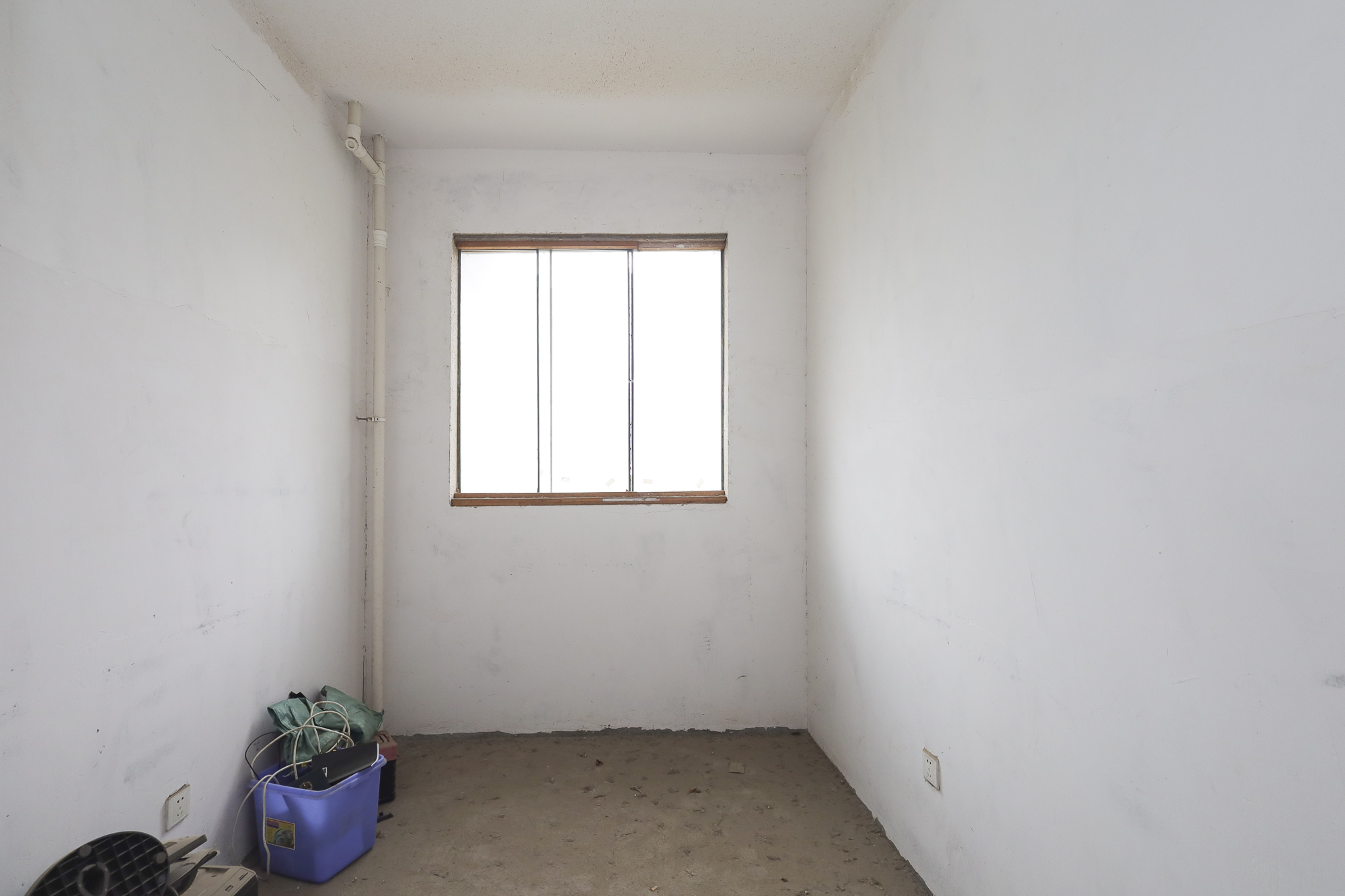 阳光丽城一期  4室2厅2卫    187.88万卧室