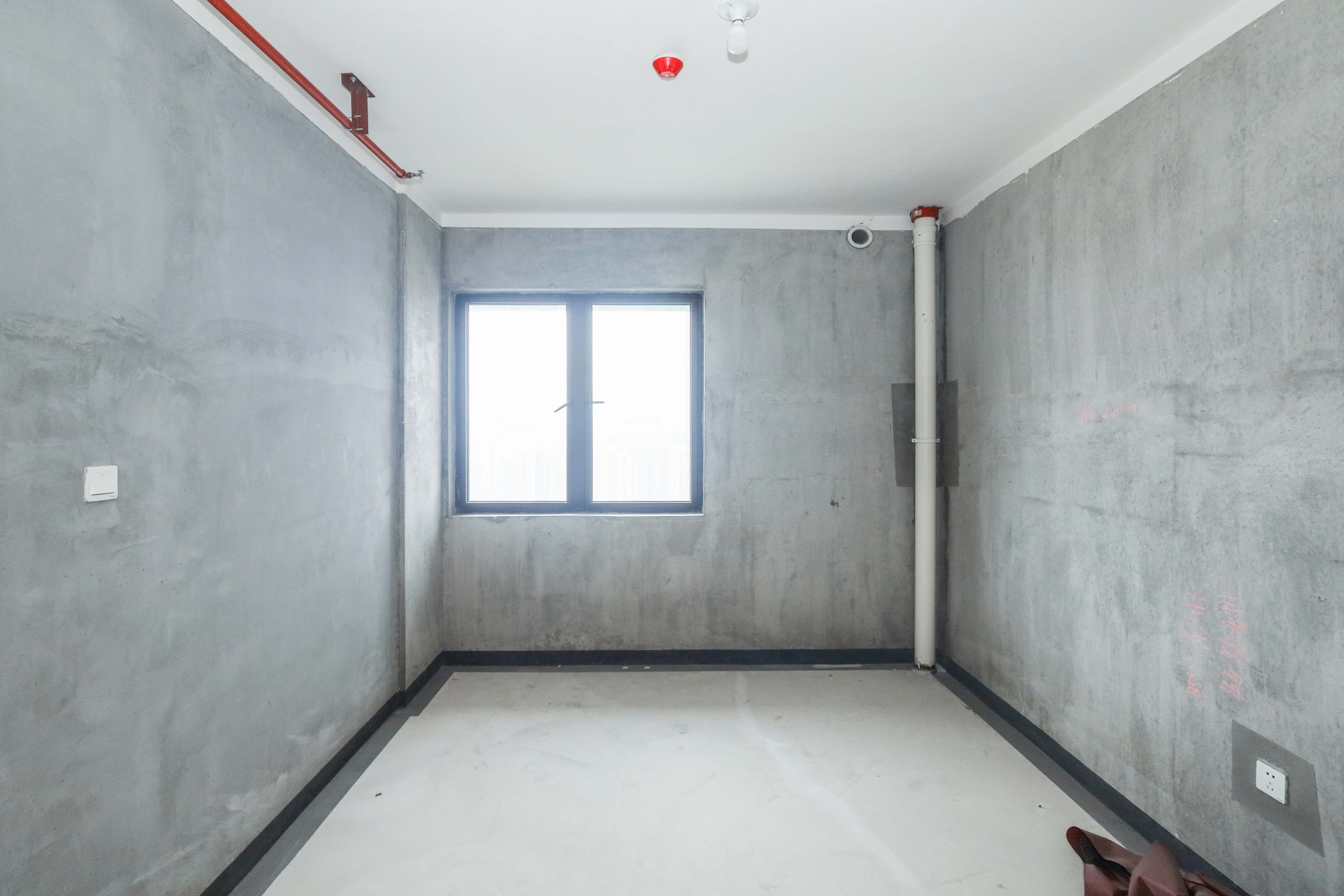 建发央著  4室2厅2卫   288.00万卧室