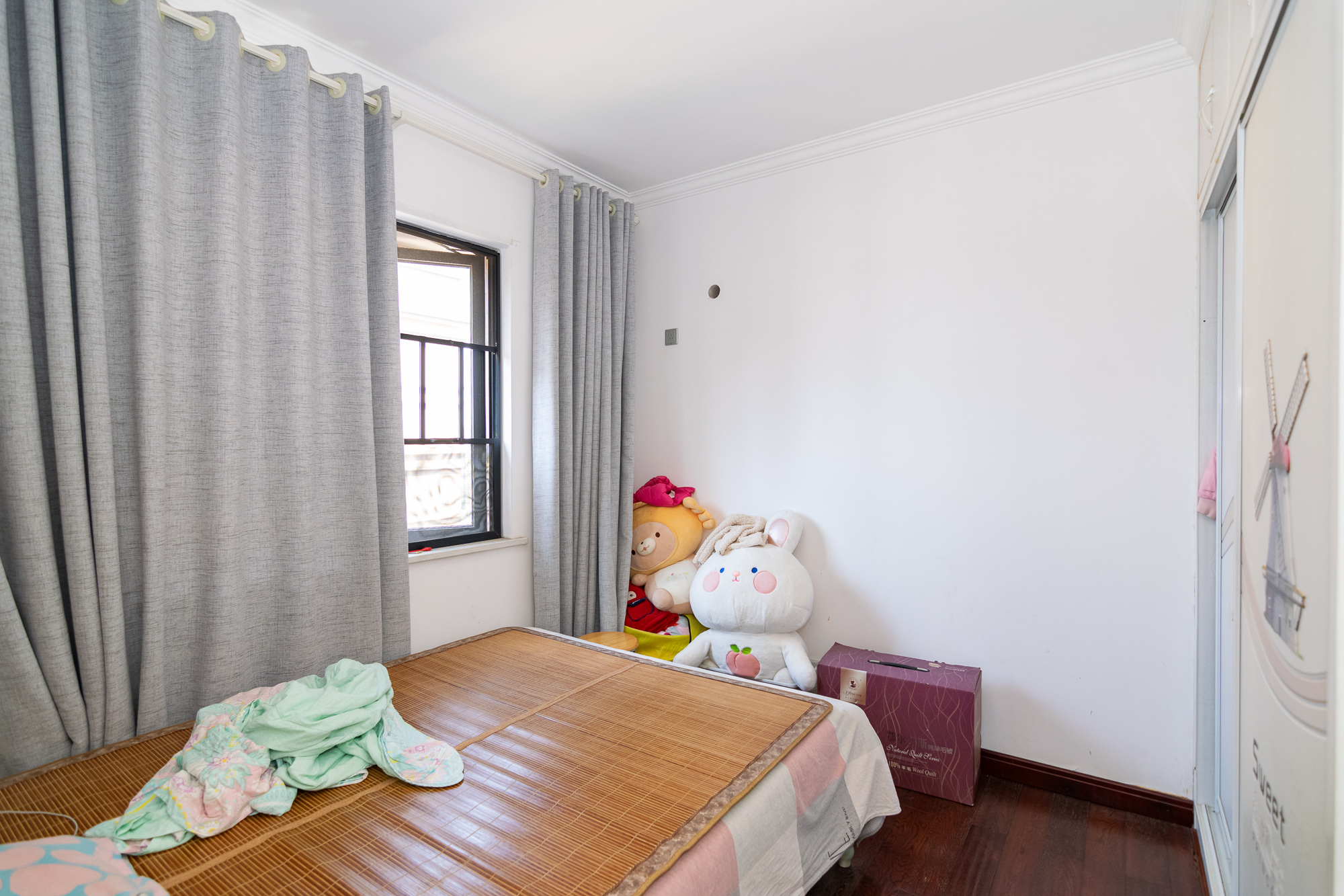 润和之悦(金泽园) 2室2厅1卫 70.76万 润和之悦(金泽园) 2室2厅1卫 70.76万卧室