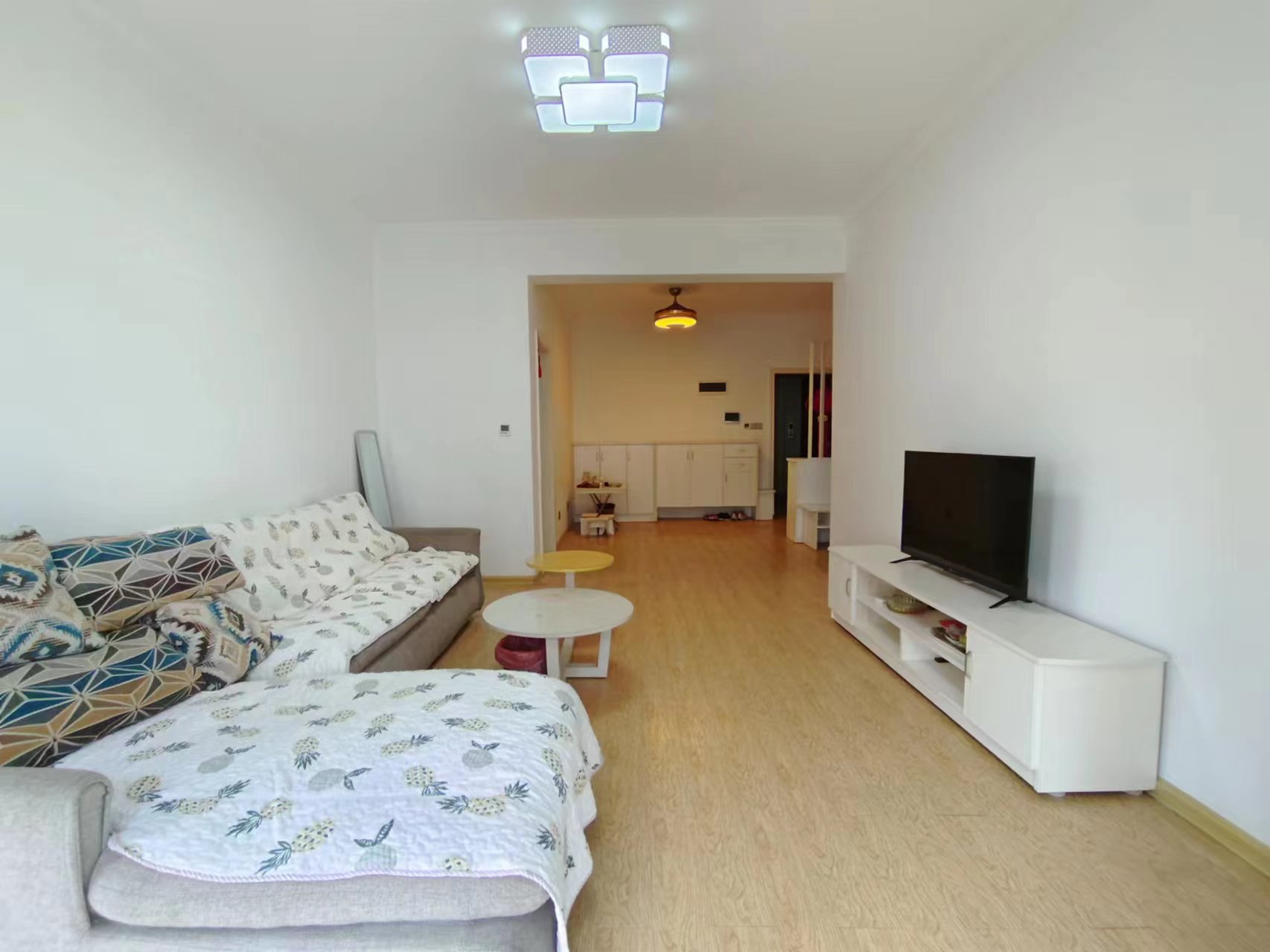 建设家园 2室2厅1卫 55.8万 建设家园 2室2厅1卫 55.8万室内图