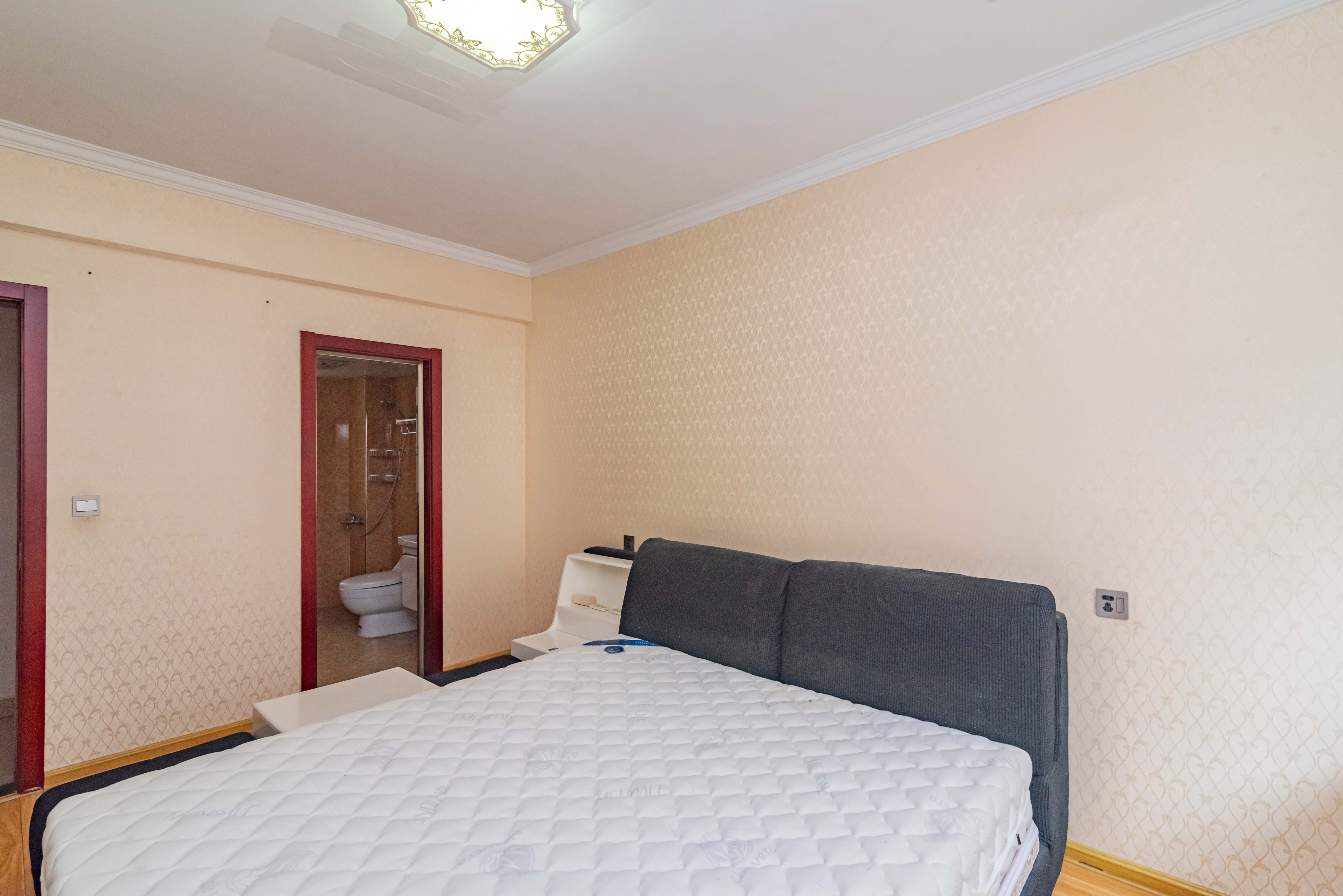 美利新世界 3室2厅2卫 110.0万 美利新世界 3室2厅2卫 110.0万卧室