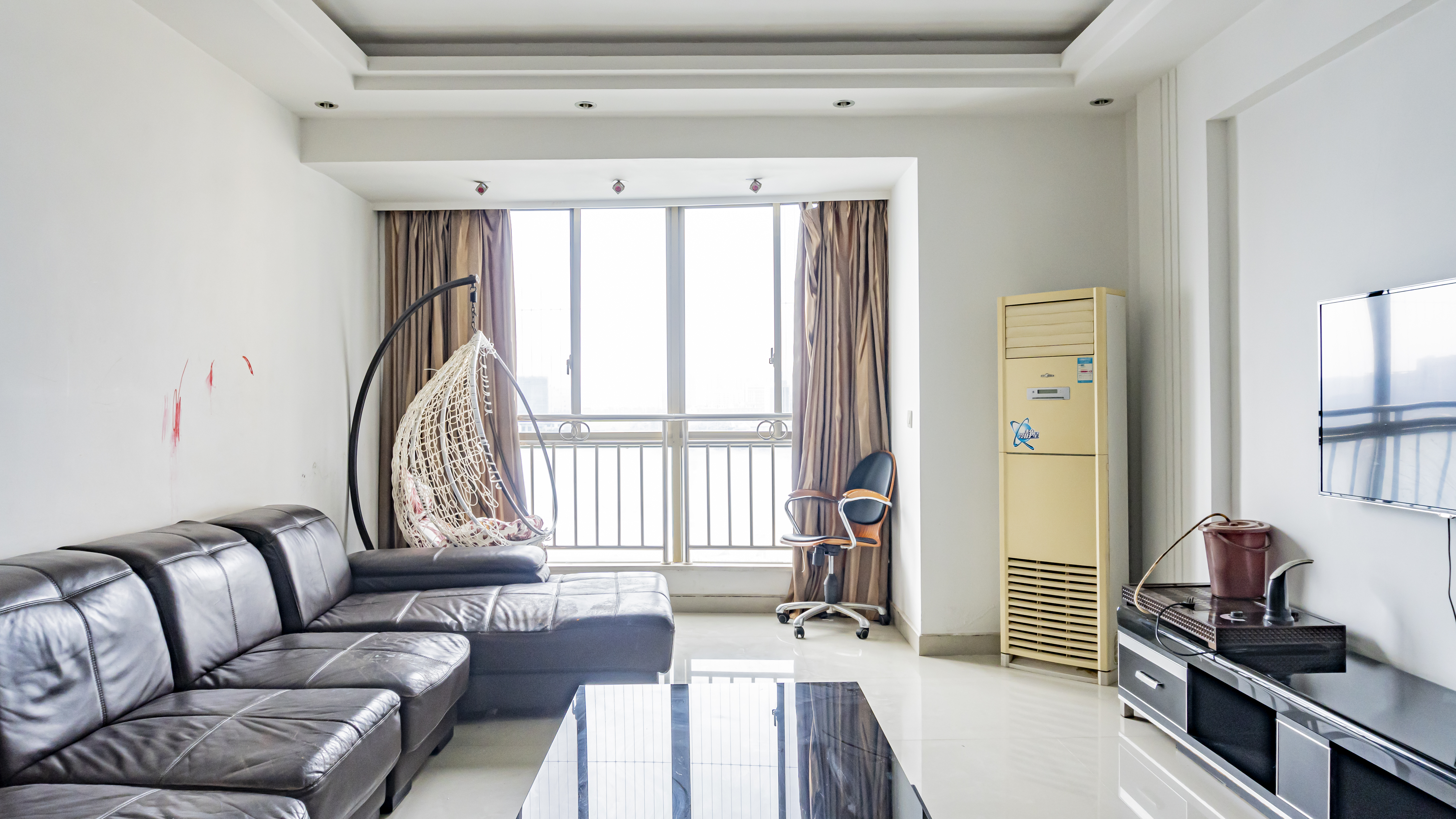 中天国际花园  3室2厅2卫    66.8万 中天国际花园  3室2厅2卫    66.8万室内图