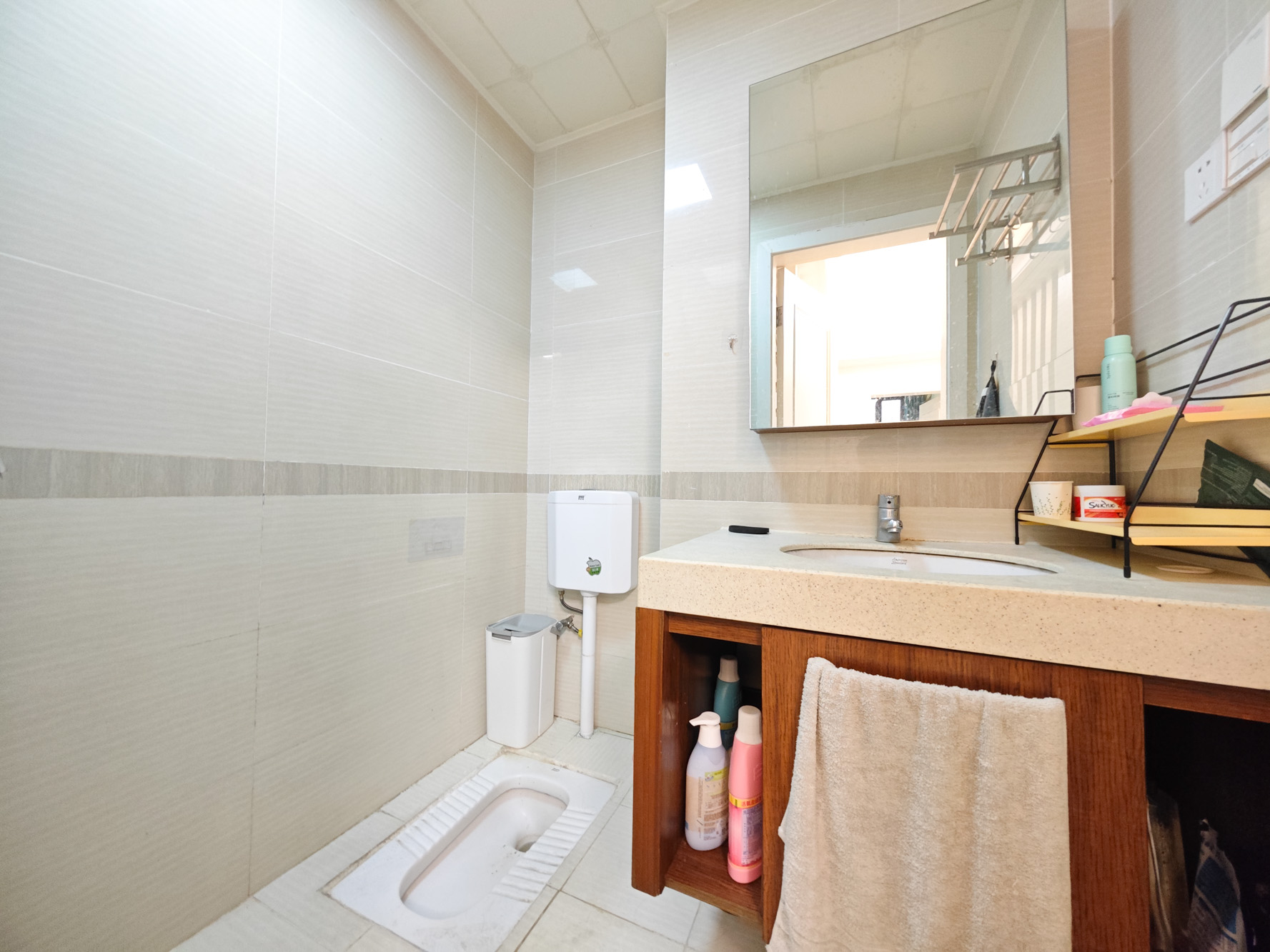 奥林匹克花园贡院三期 4室2厅2卫 92.8万 奥林匹克花园贡院三期 4室2厅2卫 92.8万卫生间