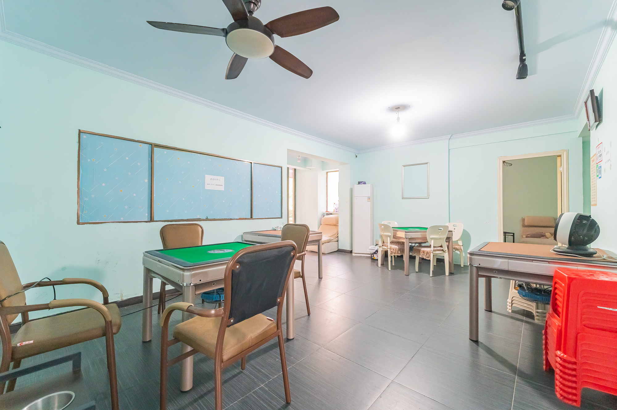 家和院 4室2厅1卫 78.0万 家和院 4室2厅1卫 78.0万客厅