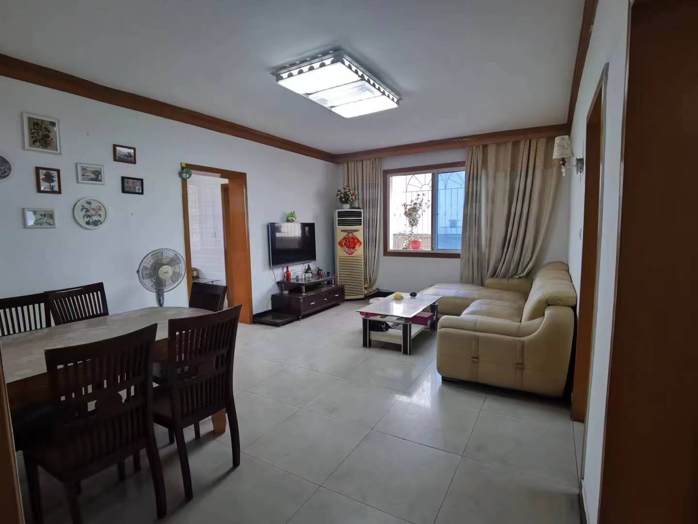 家家乐路 3室2厅2卫 30.0万 家家乐路 3室2厅2卫 30.0万室内图