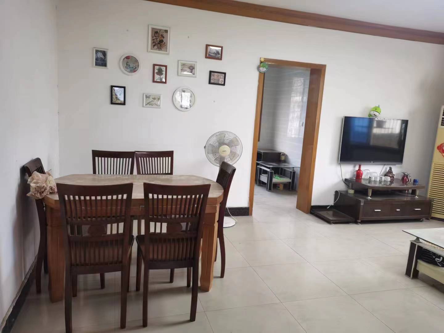 家家乐路 3室2厅2卫 30.0万 家家乐路 3室2厅2卫 30.0万室内图