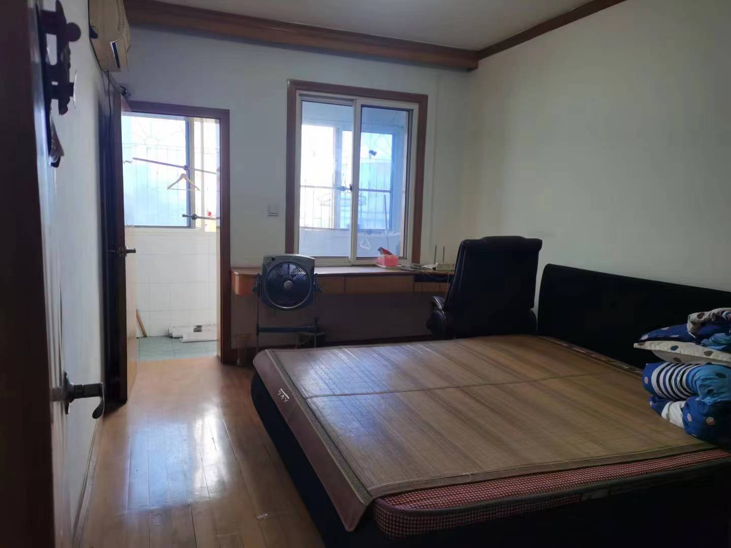 家家乐路 3室2厅2卫 30.0万 家家乐路 3室2厅2卫 30.0万室内图