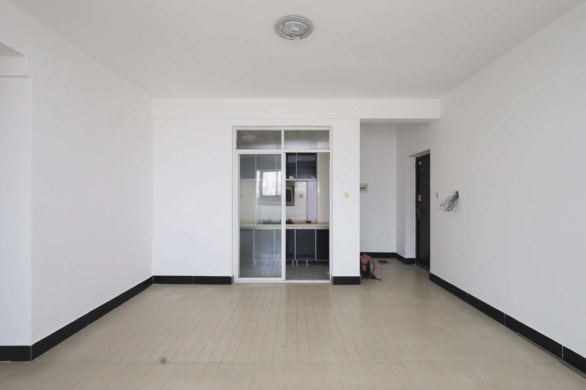 星蓝湾  4室2厅2卫    118.8万客厅