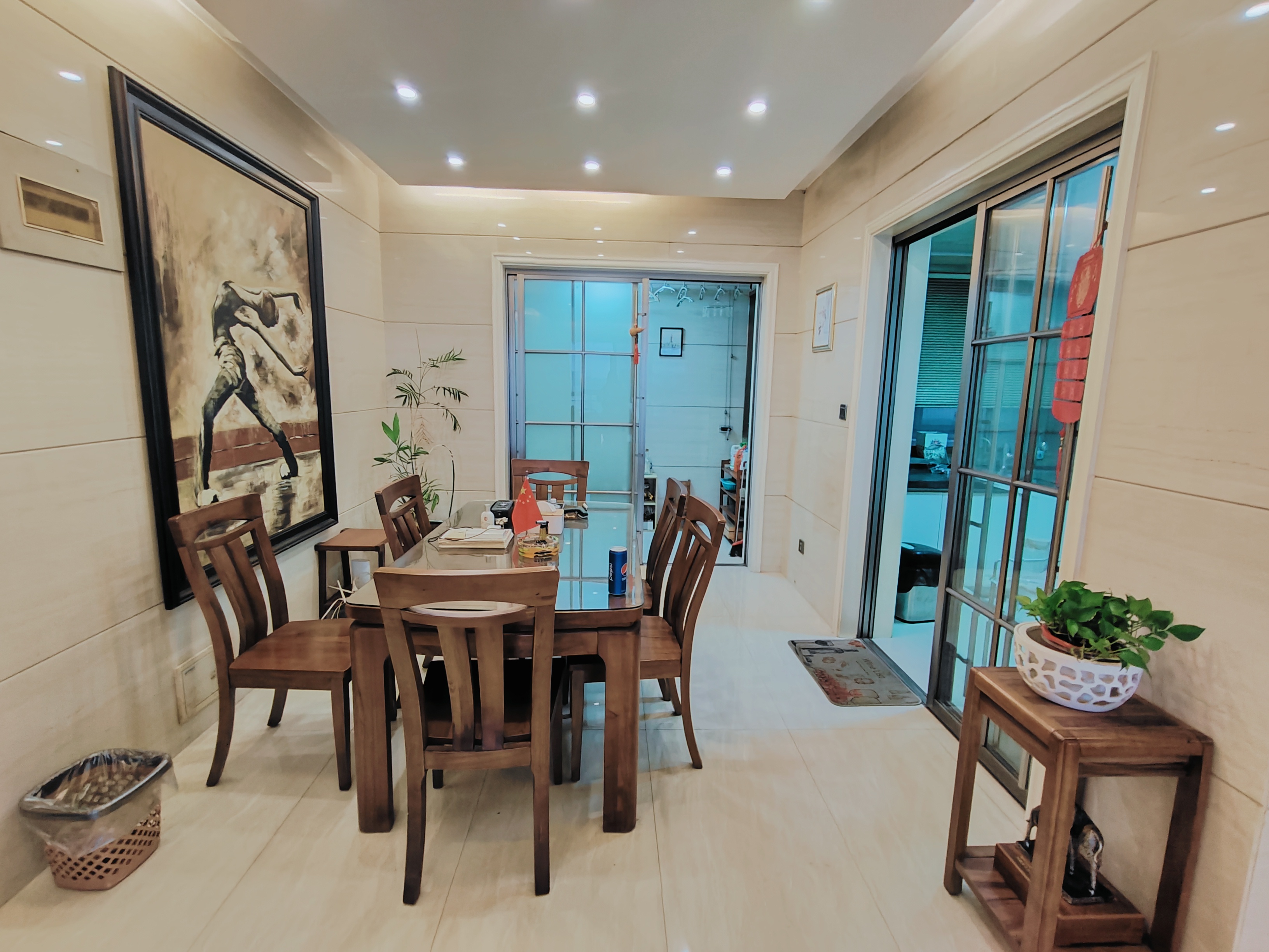 时尚新天地(平和堂) 3室2厅2卫 89.0万 时尚新天地(平和堂) 3室2厅2卫 89.0万室内图