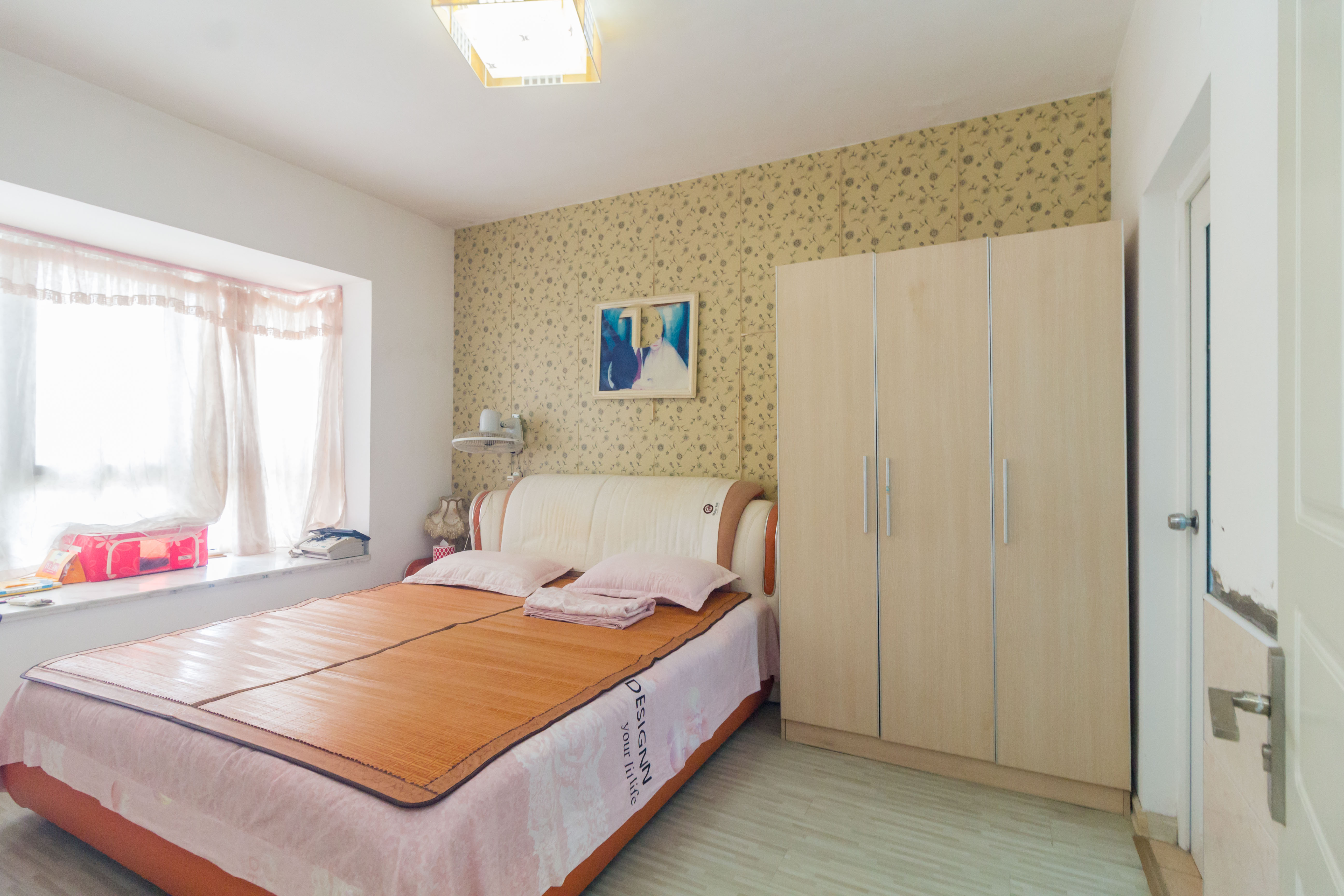 未来蜂巢 3室1厅2卫 55.8万 未来蜂巢 3室1厅2卫 55.8万卧室