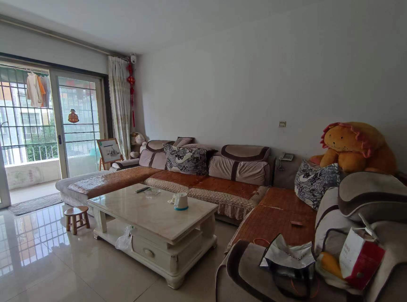 财富小区  3室2厅1卫    43.8万 财富小区  3室2厅1卫    43.8万室内图