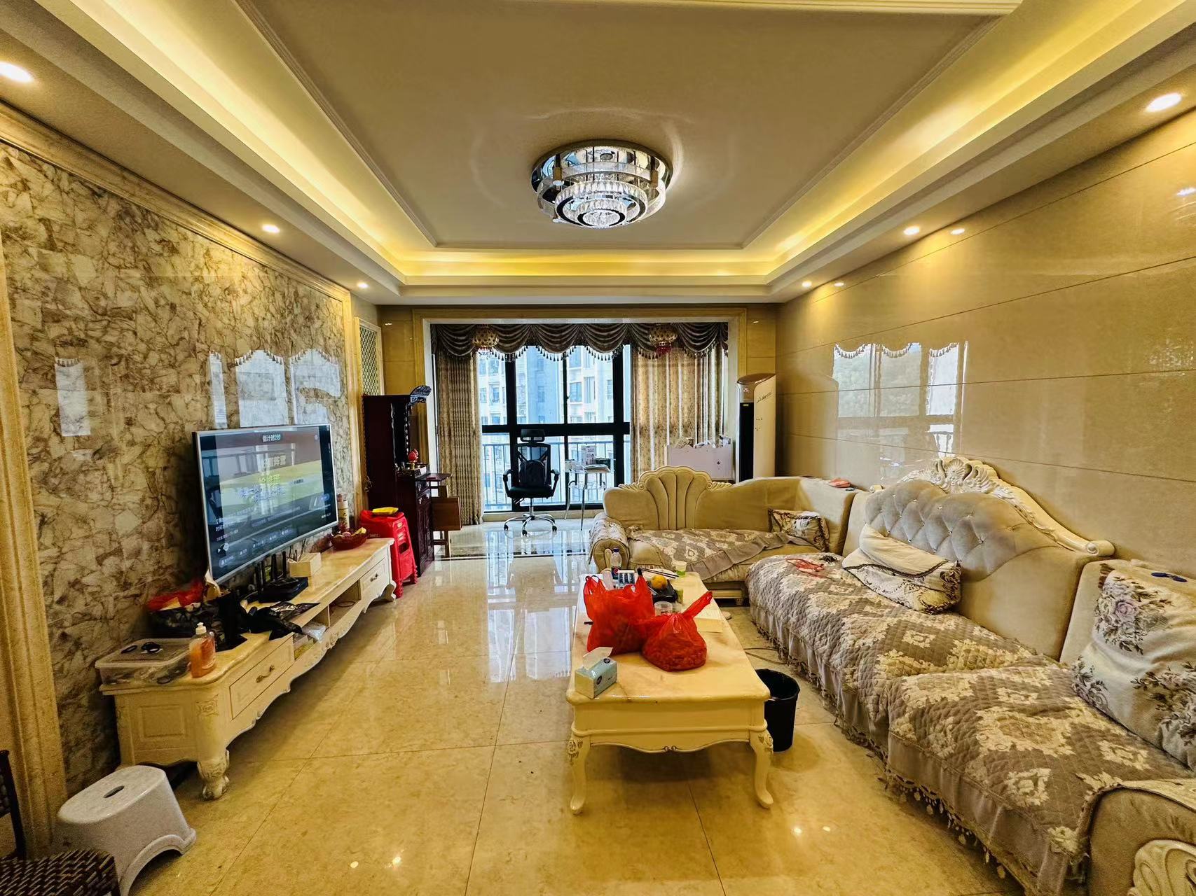 金碧花园 3室2厅2卫 80.0万 金碧花园 3室2厅2卫 80.0万室内图