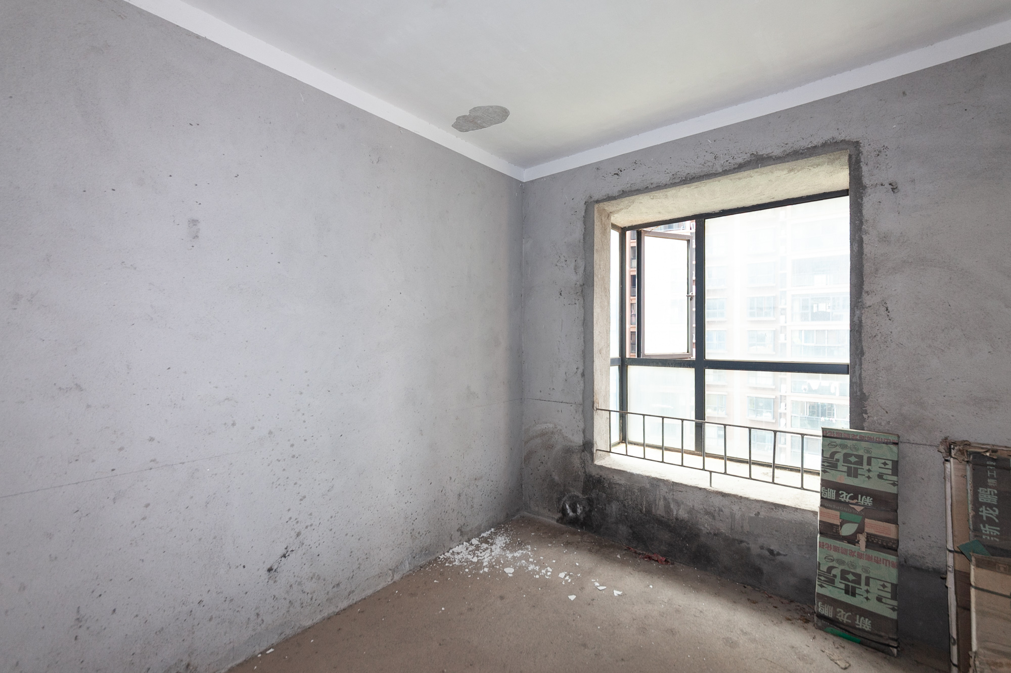 珠江东方明珠(新地东方明珠)一二期 3室2厅1卫 130.0万 珠江东方明珠(新地东方明珠)一二期 3室2厅1卫 130.0万卧室