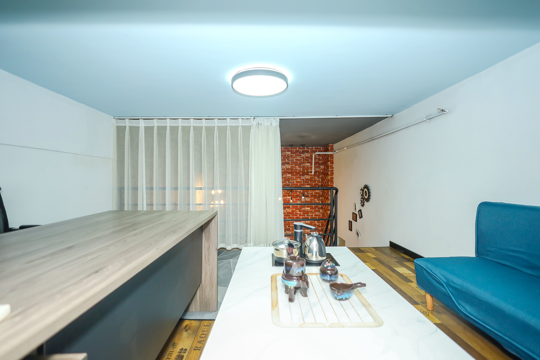 金科时代中心  1室2厅1卫    30.0万 金科时代中心  1室2厅1卫    30.0万卧室