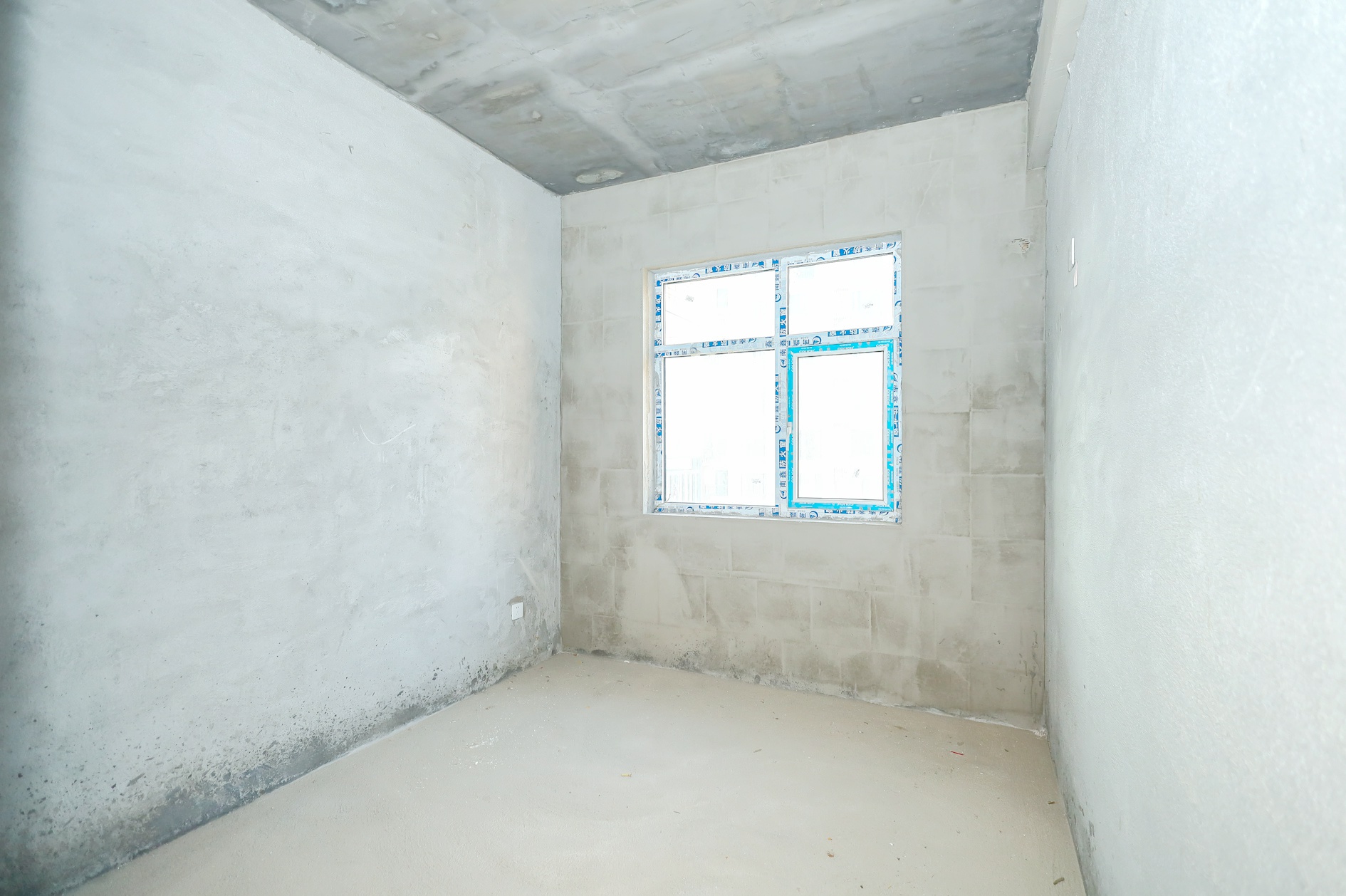 楚天世纪城西苑 3室2厅1卫 76.0万 楚天世纪城西苑 3室2厅1卫 76.0万卧室