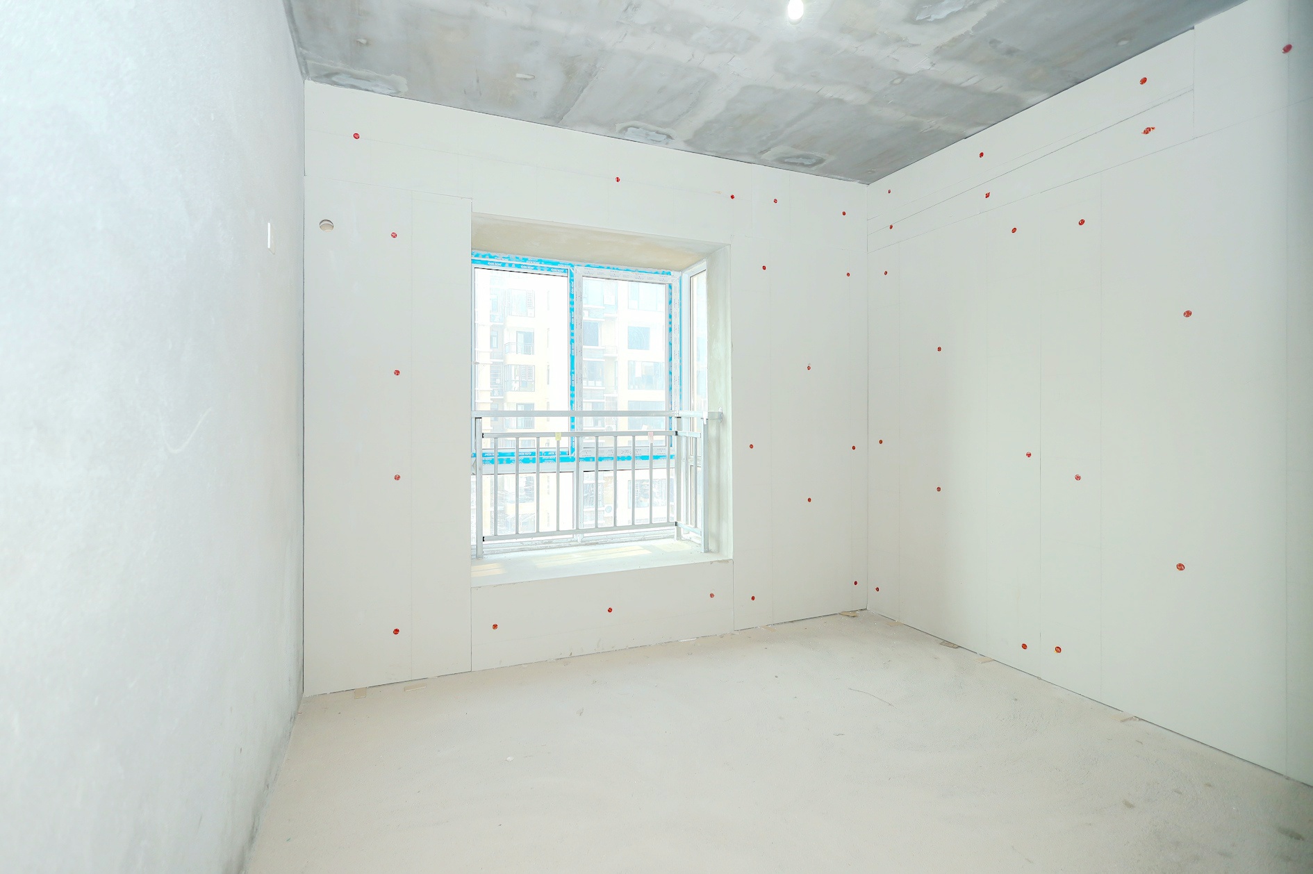 楚天世纪城西苑 3室2厅1卫 76.0万 楚天世纪城西苑 3室2厅1卫 76.0万卧室