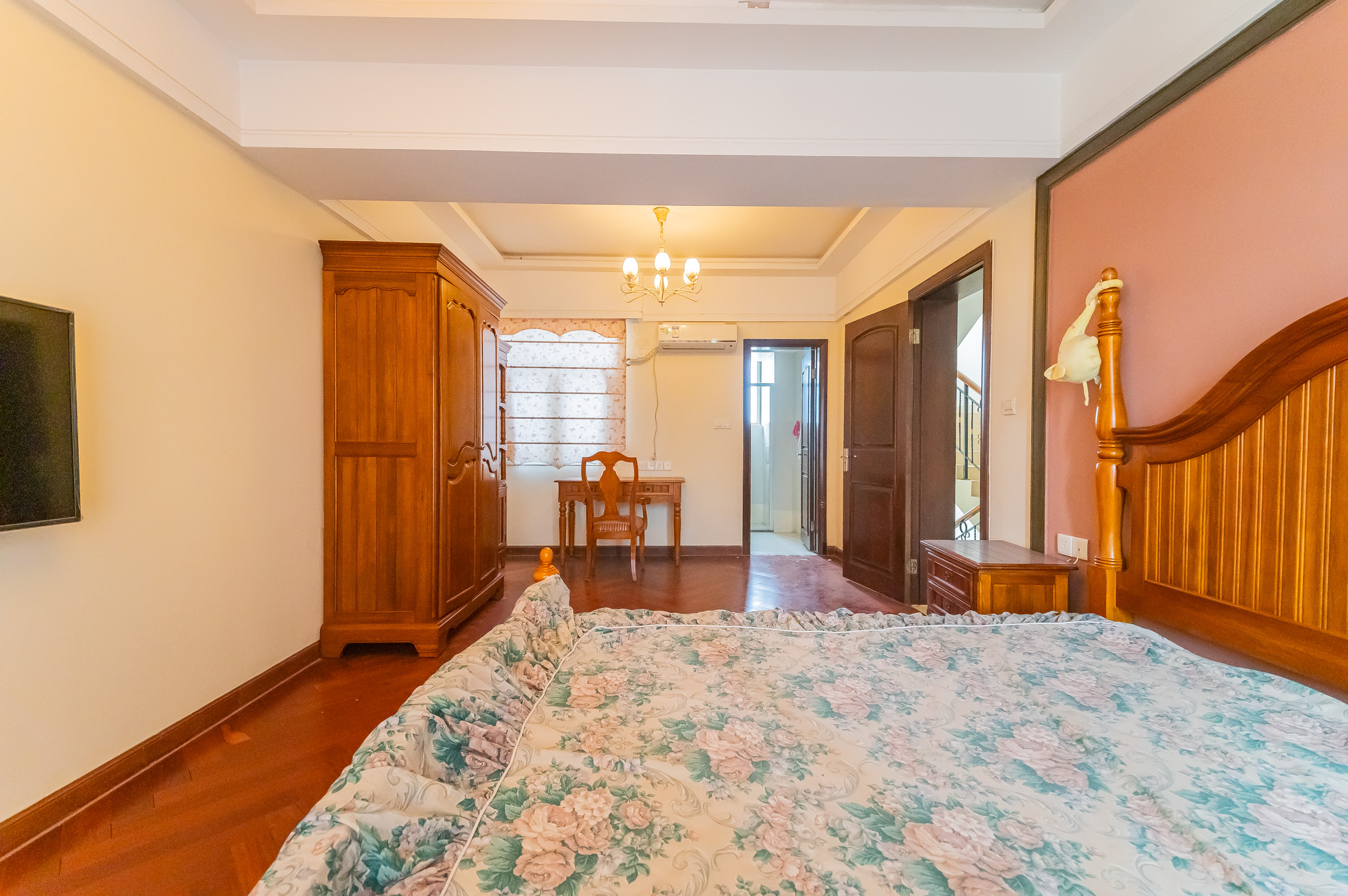 碧桂园威尼斯城 4室2厅2卫 278.00万 碧桂园威尼斯城 4室2厅2卫 278.00万卧室