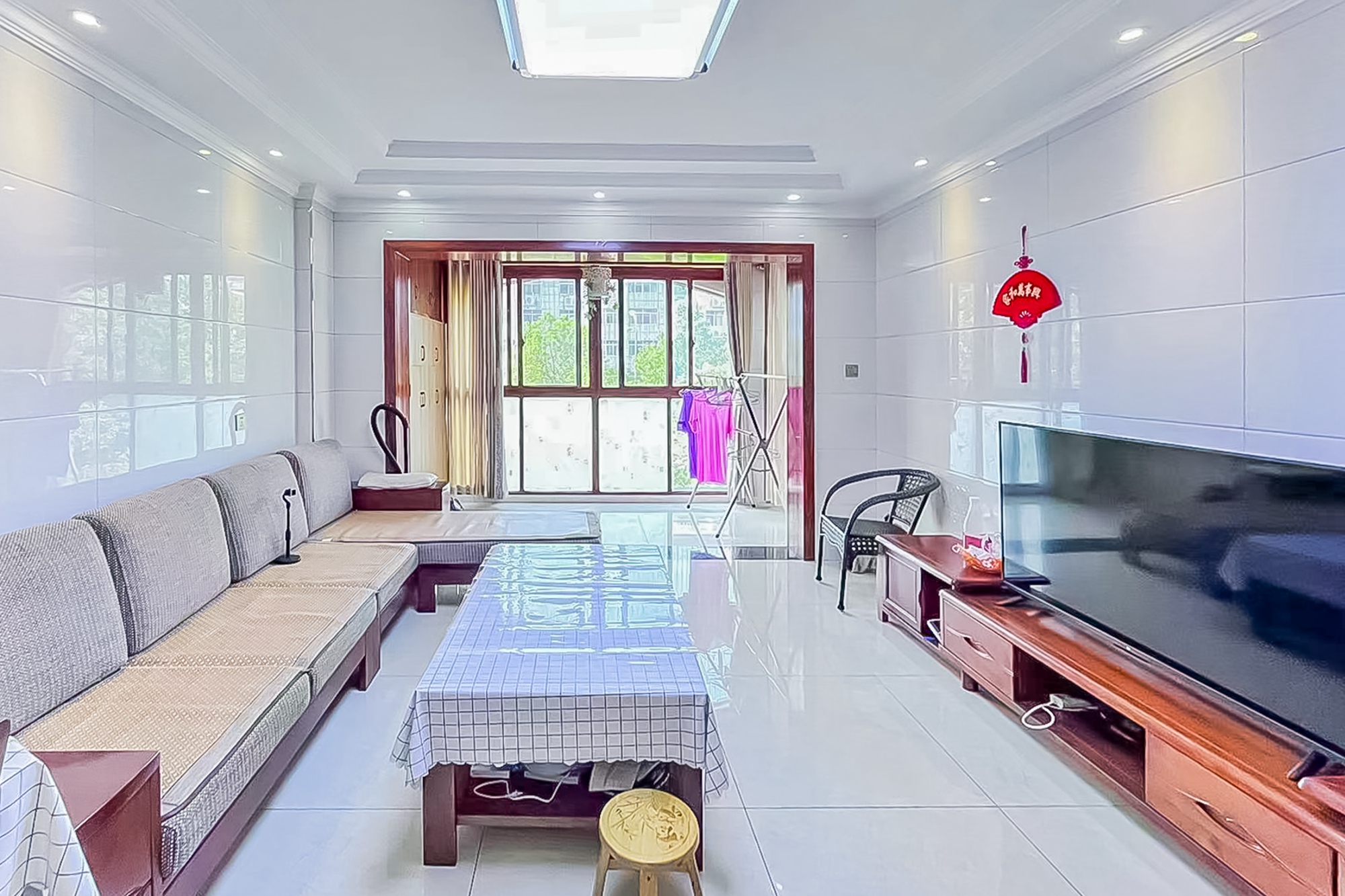 鹏基诺亚山林 2室1厅1卫 91.0万 鹏基诺亚山林 2室1厅1卫 91.0万客厅