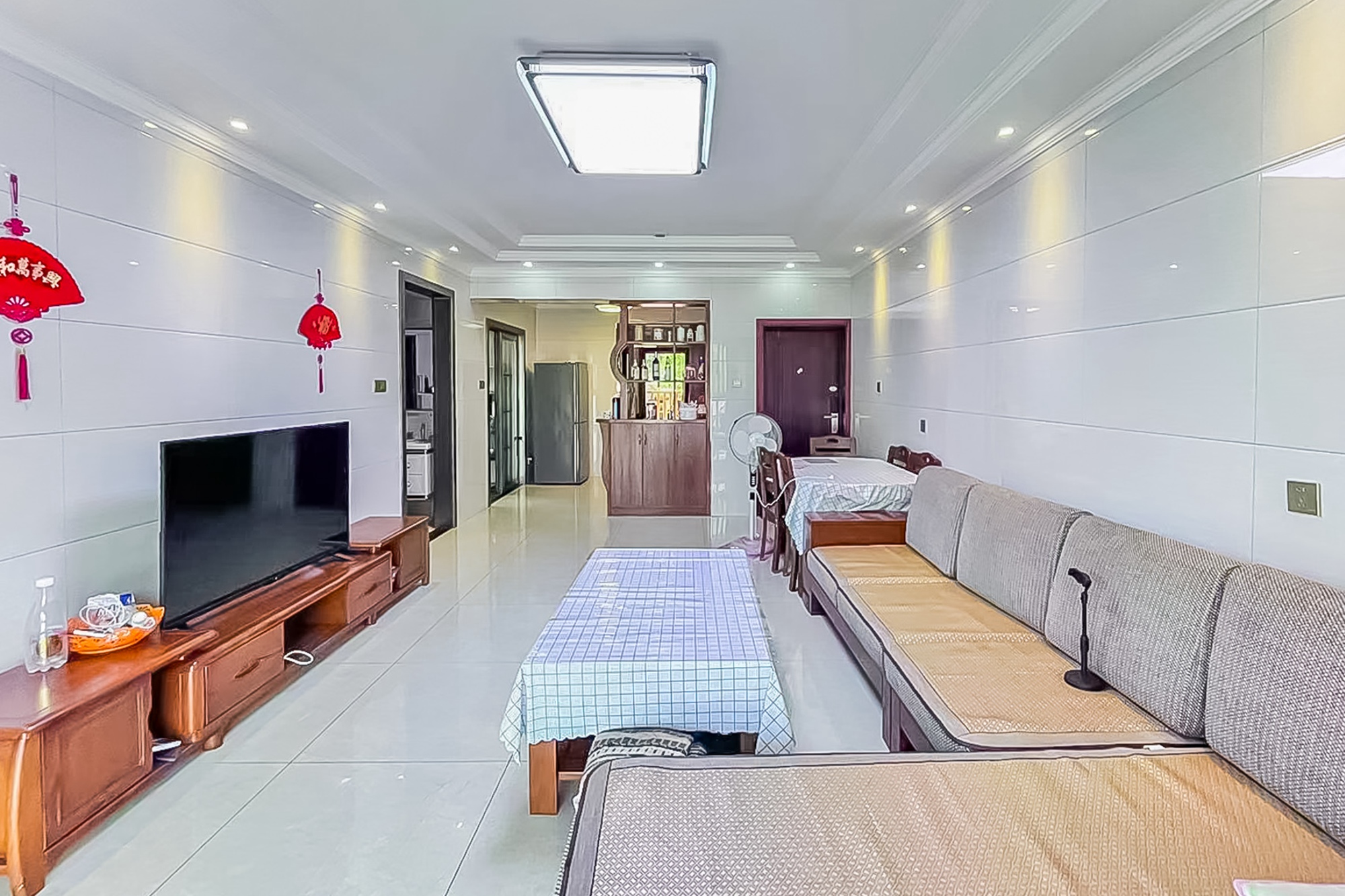 鹏基诺亚山林 2室1厅1卫 91.0万 鹏基诺亚山林 2室1厅1卫 91.0万客厅