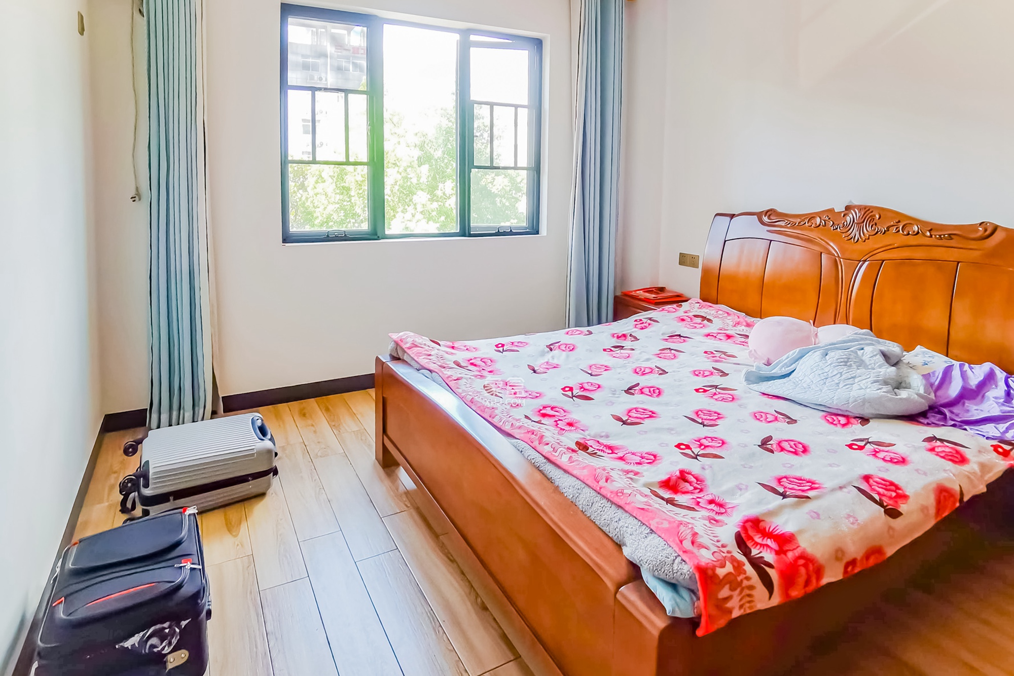 鹏基诺亚山林 2室1厅1卫 91.0万 鹏基诺亚山林 2室1厅1卫 91.0万卧室