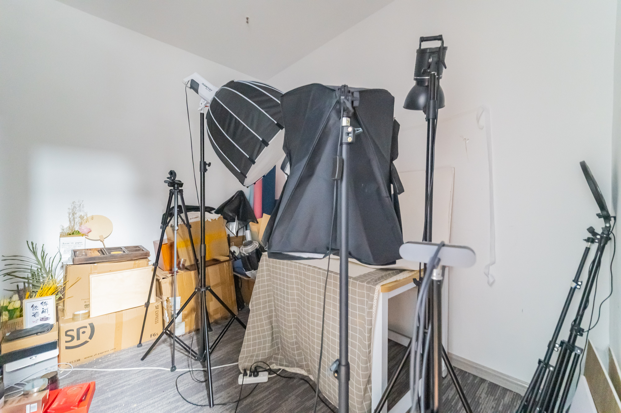 世景国际广场  0室0厅0卫    135.5万 世景国际广场  0室0厅0卫    135.5万卧室