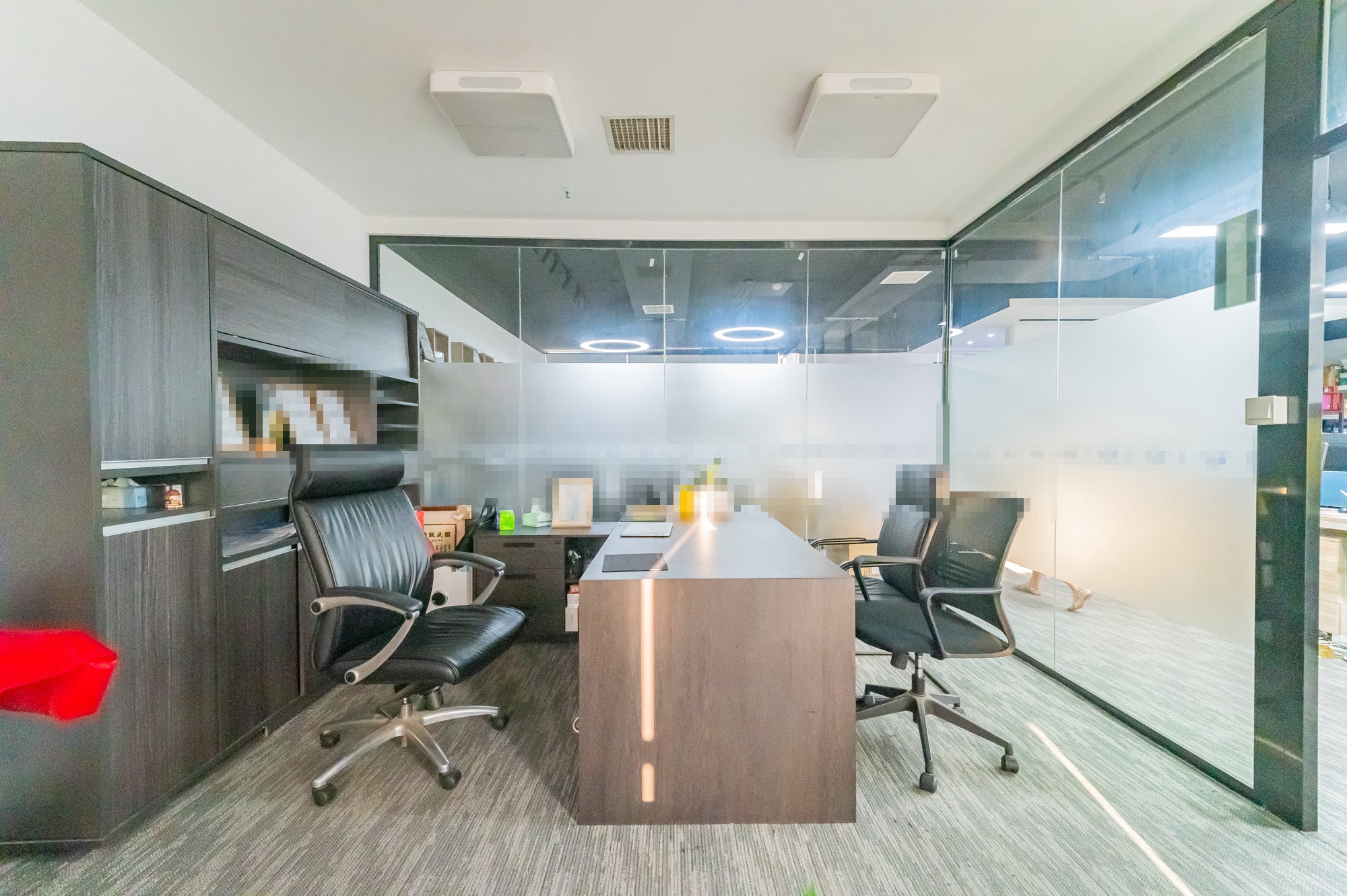 世景国际广场  0室0厅0卫    135.5万 世景国际广场  0室0厅0卫    135.5万卧室