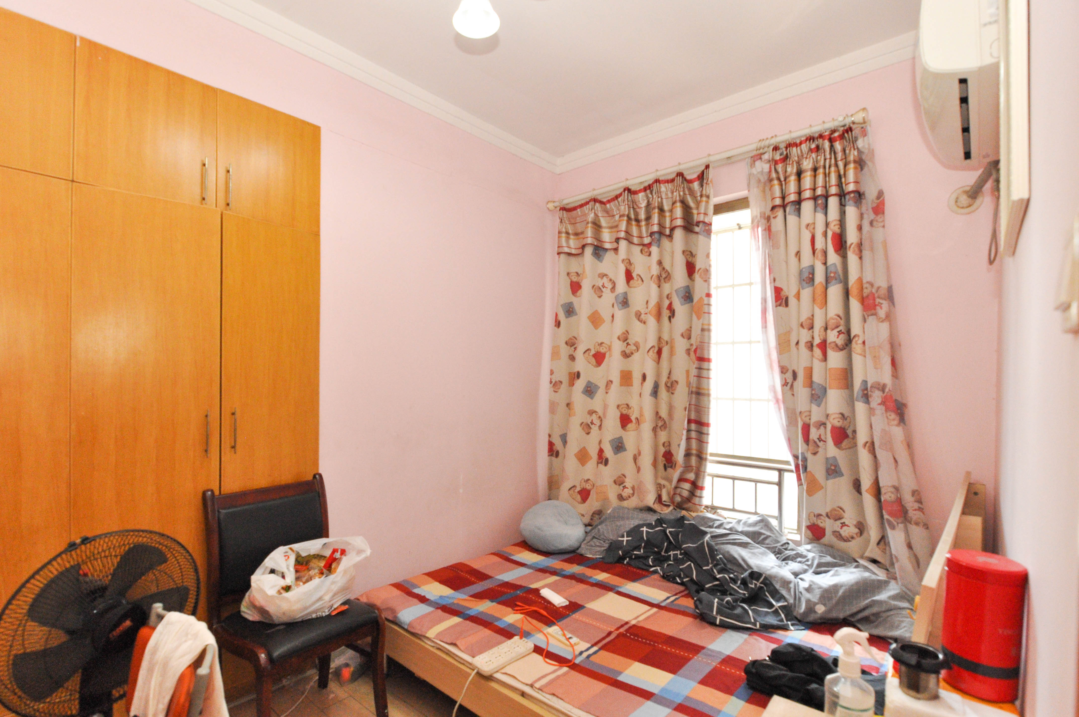 阳明山庄 3室2厅1卫 79.8万 阳明山庄 3室2厅1卫 79.8万其他