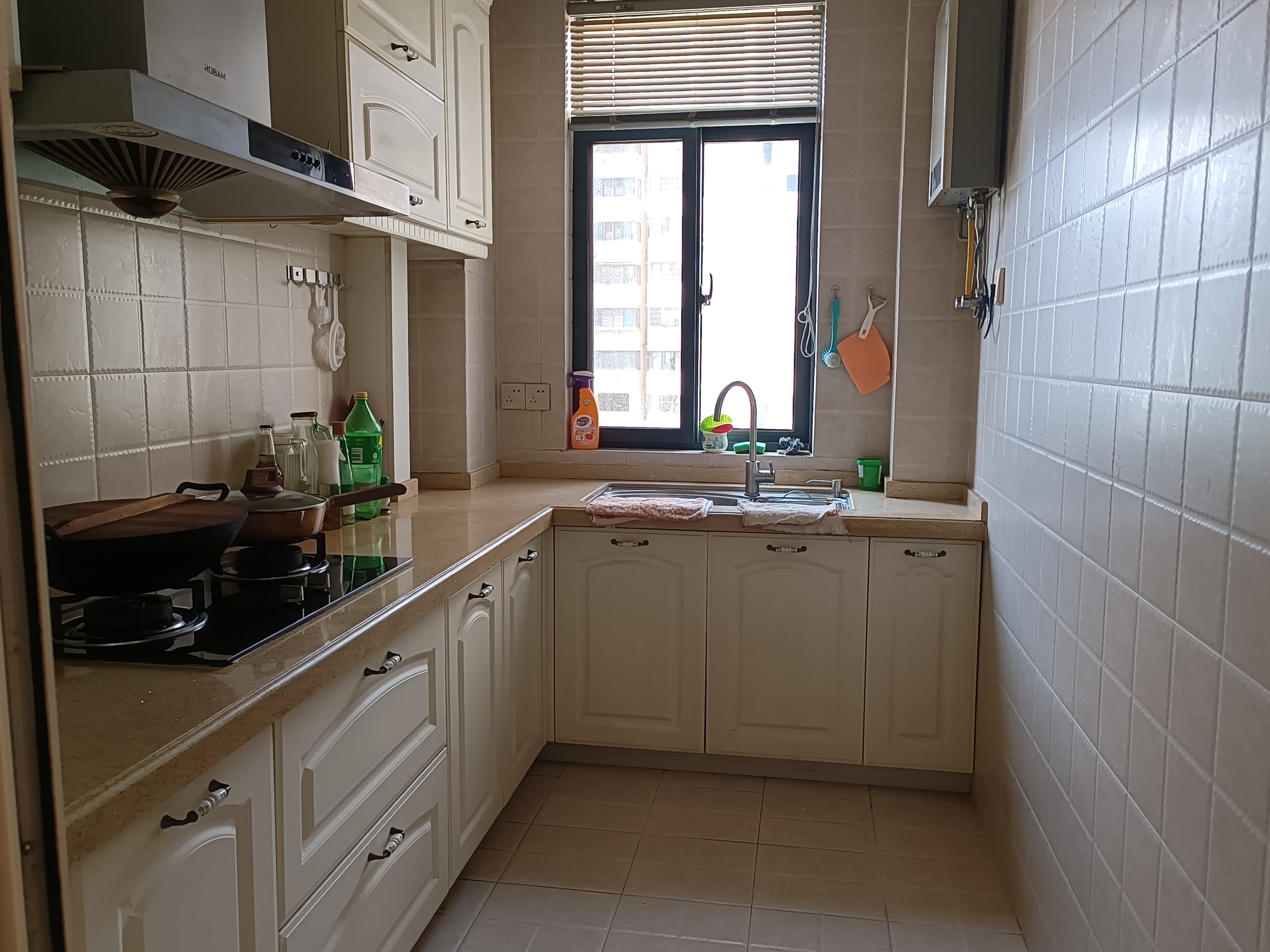 天元区锦绣华都 3室2厅2卫 93.0万 天元区锦绣华都 3室2厅2卫 93.0万室内图