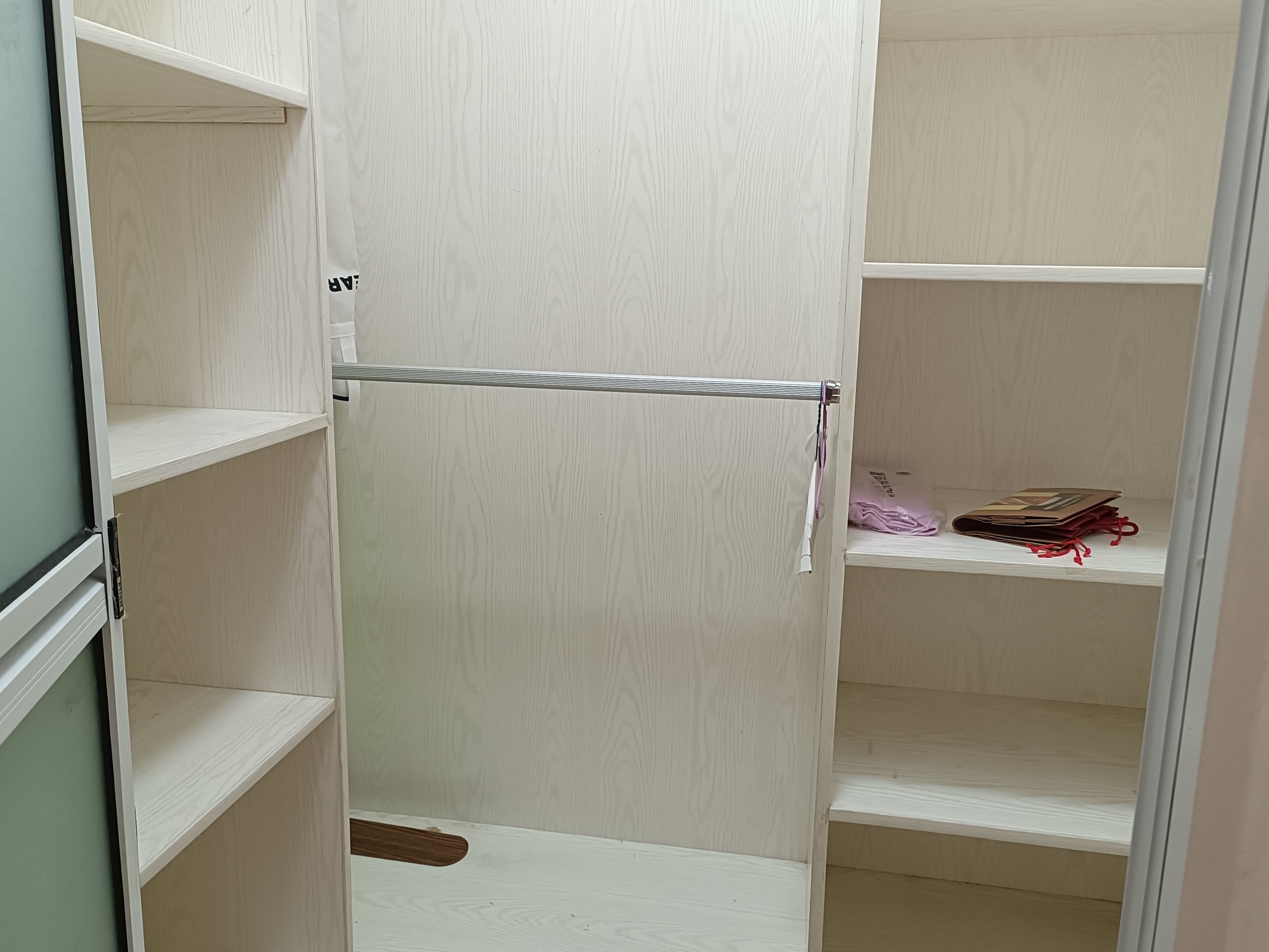 天元区锦绣华都 3室2厅2卫 93.0万 天元区锦绣华都 3室2厅2卫 93.0万室内图