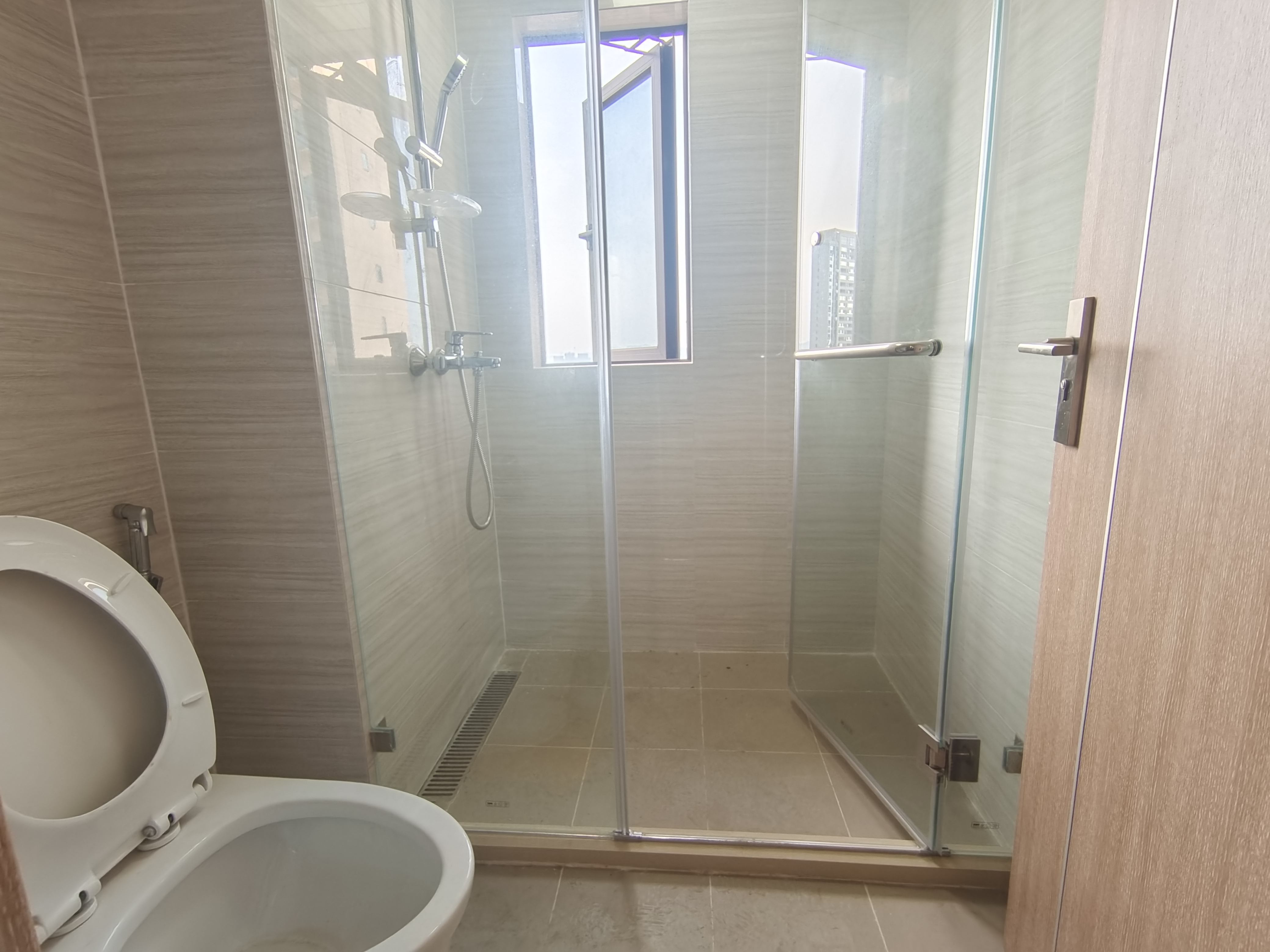 蓝溪谷 4室2厅2卫 75.0万 蓝溪谷 4室2厅2卫 75.0万室内图