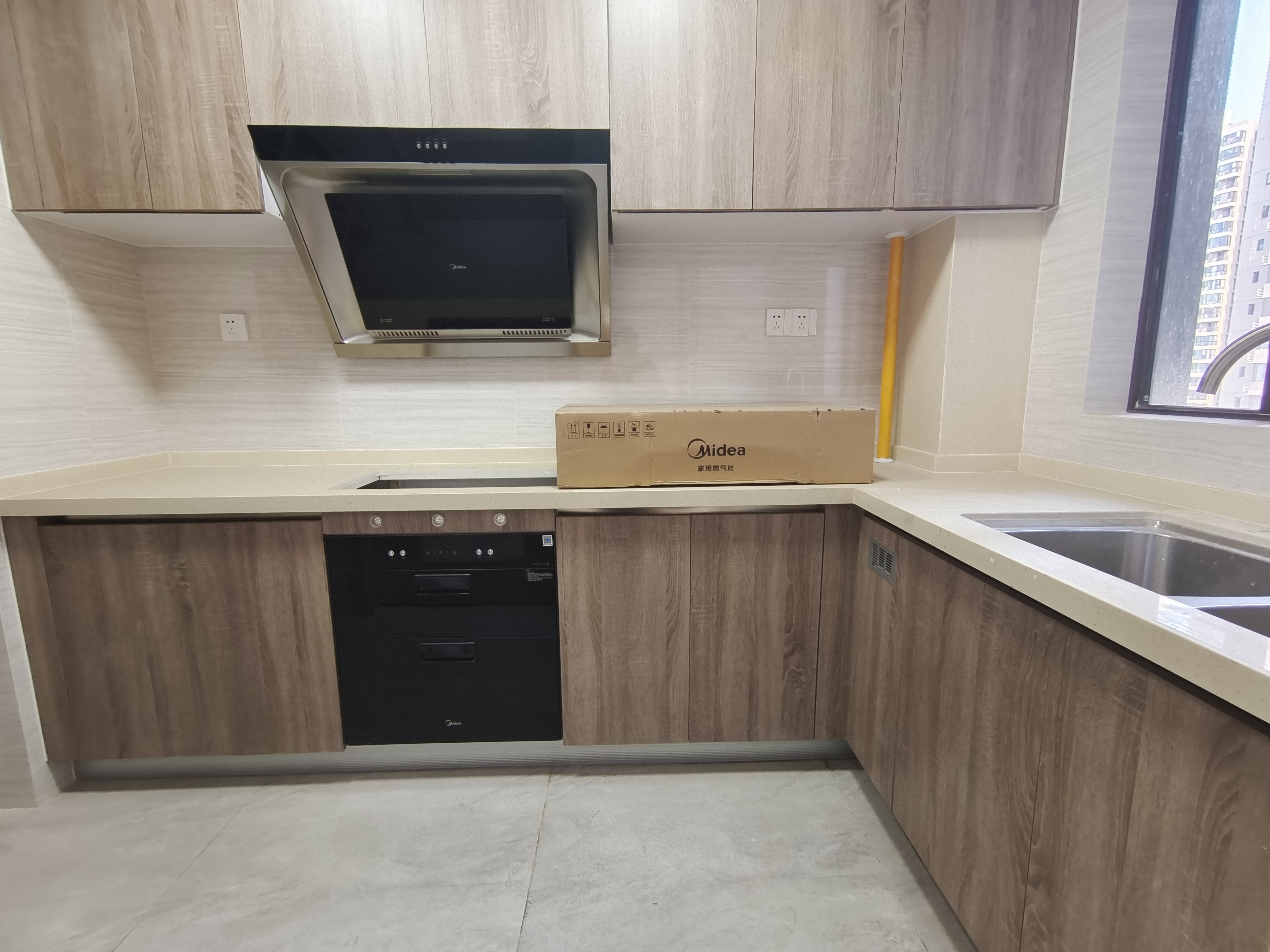 蓝溪谷 4室2厅2卫 75.0万 蓝溪谷 4室2厅2卫 75.0万室内图