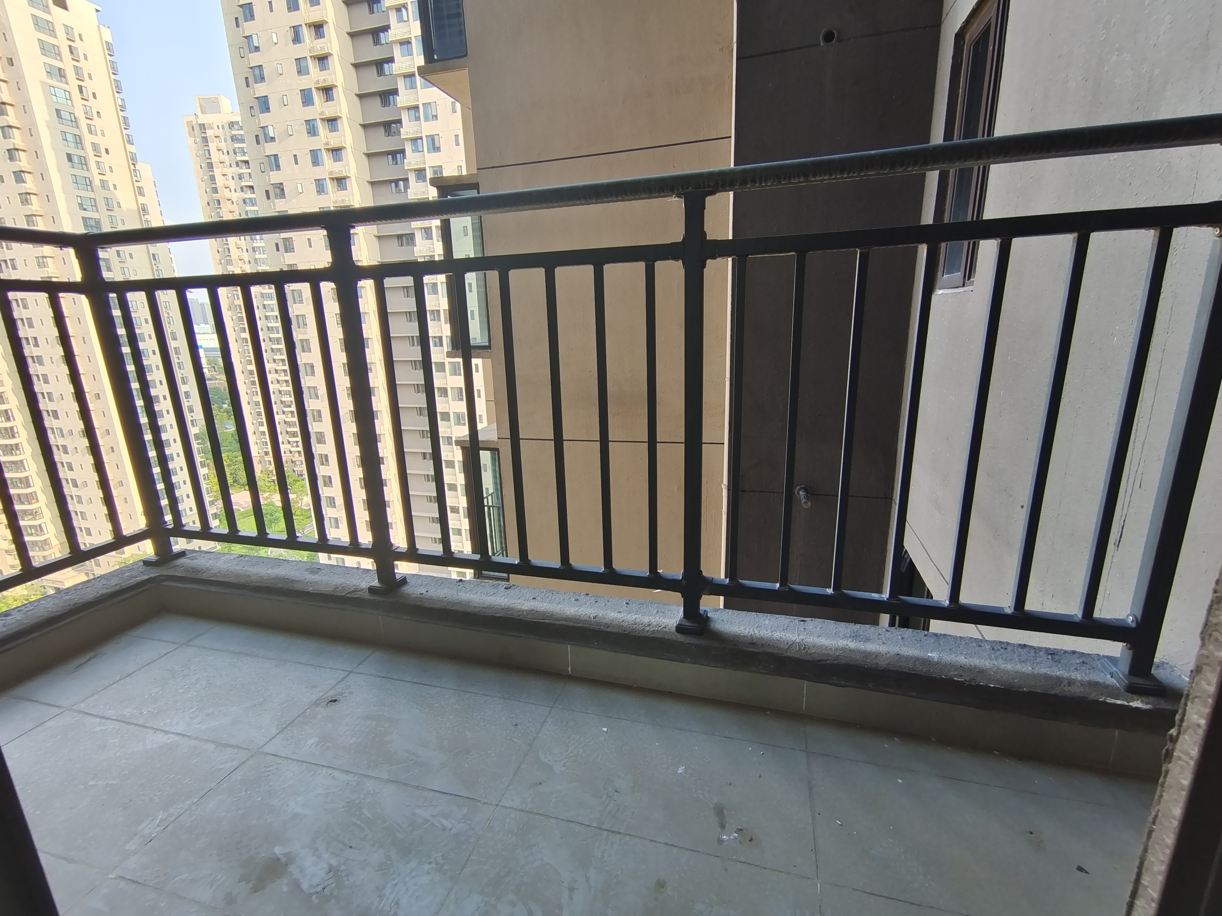 蓝溪谷 4室2厅2卫 75.0万 蓝溪谷 4室2厅2卫 75.0万室内图