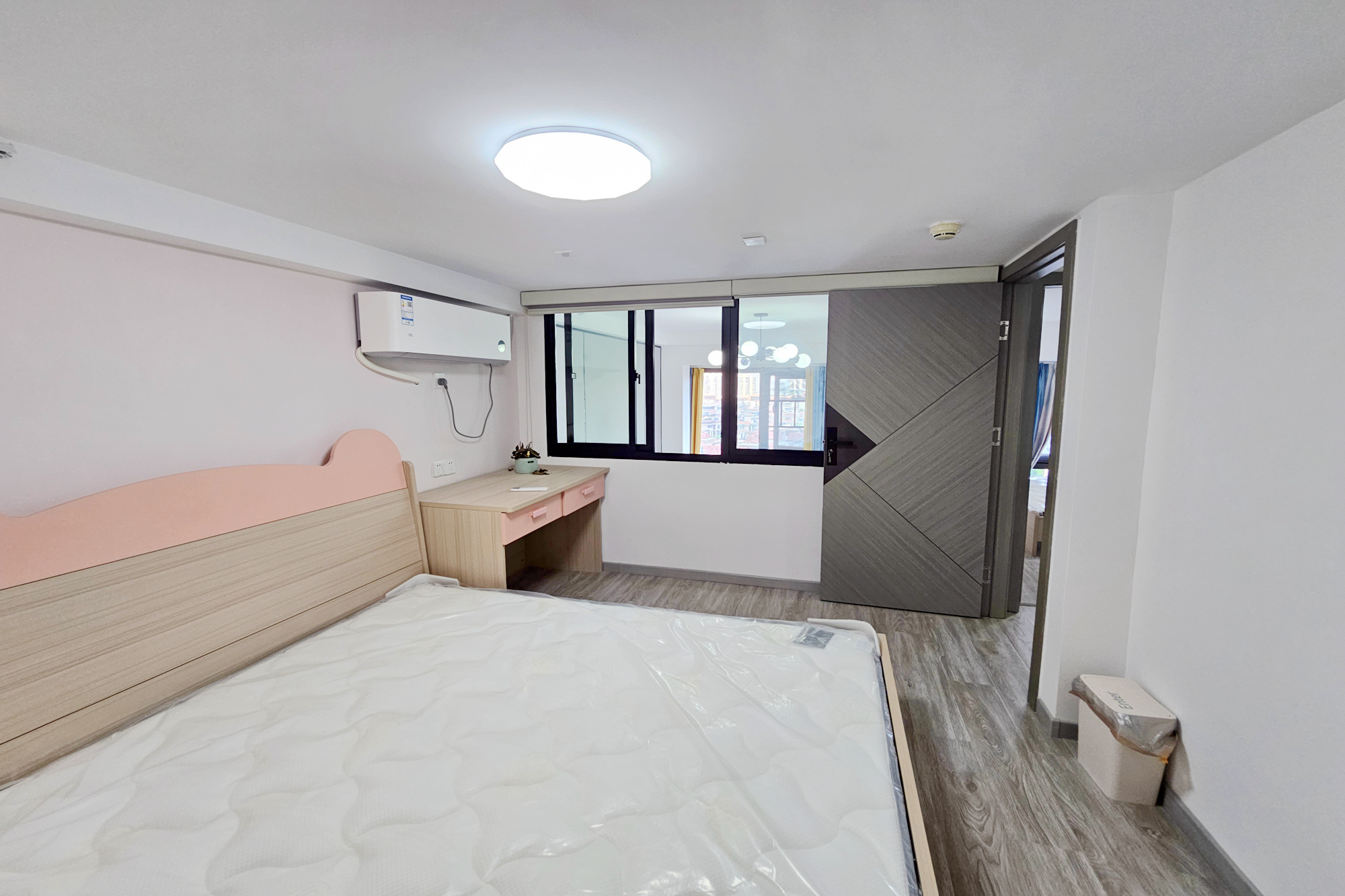 明昇壹城（明昇时代广场）三期  3室2厅2卫    78.0万其他