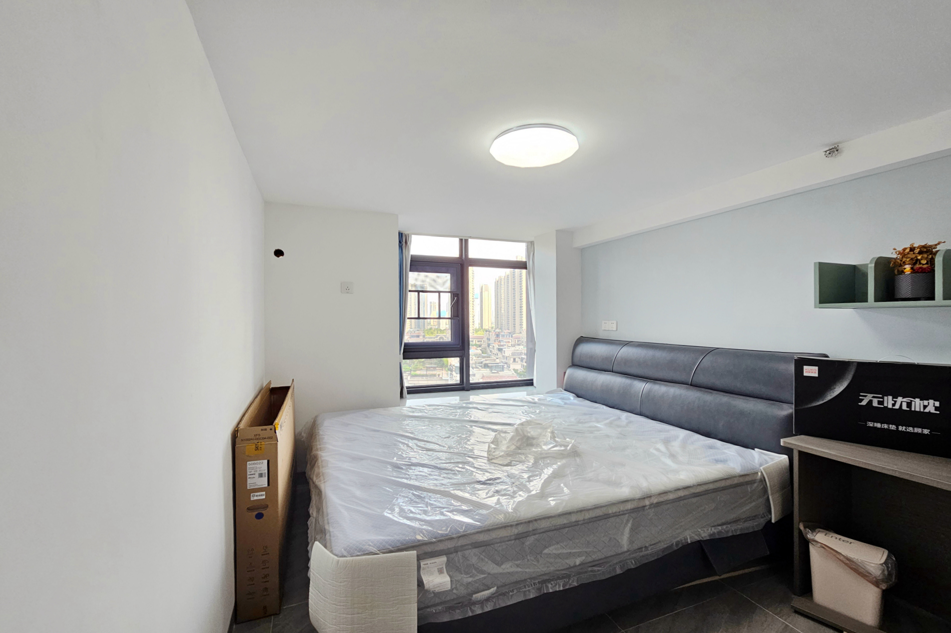 明昇壹城(明昇时代广场)三期 3室2厅2卫 78.0万 明昇壹城(明昇时代广场)三期 3室2厅2卫 78.0万卧室