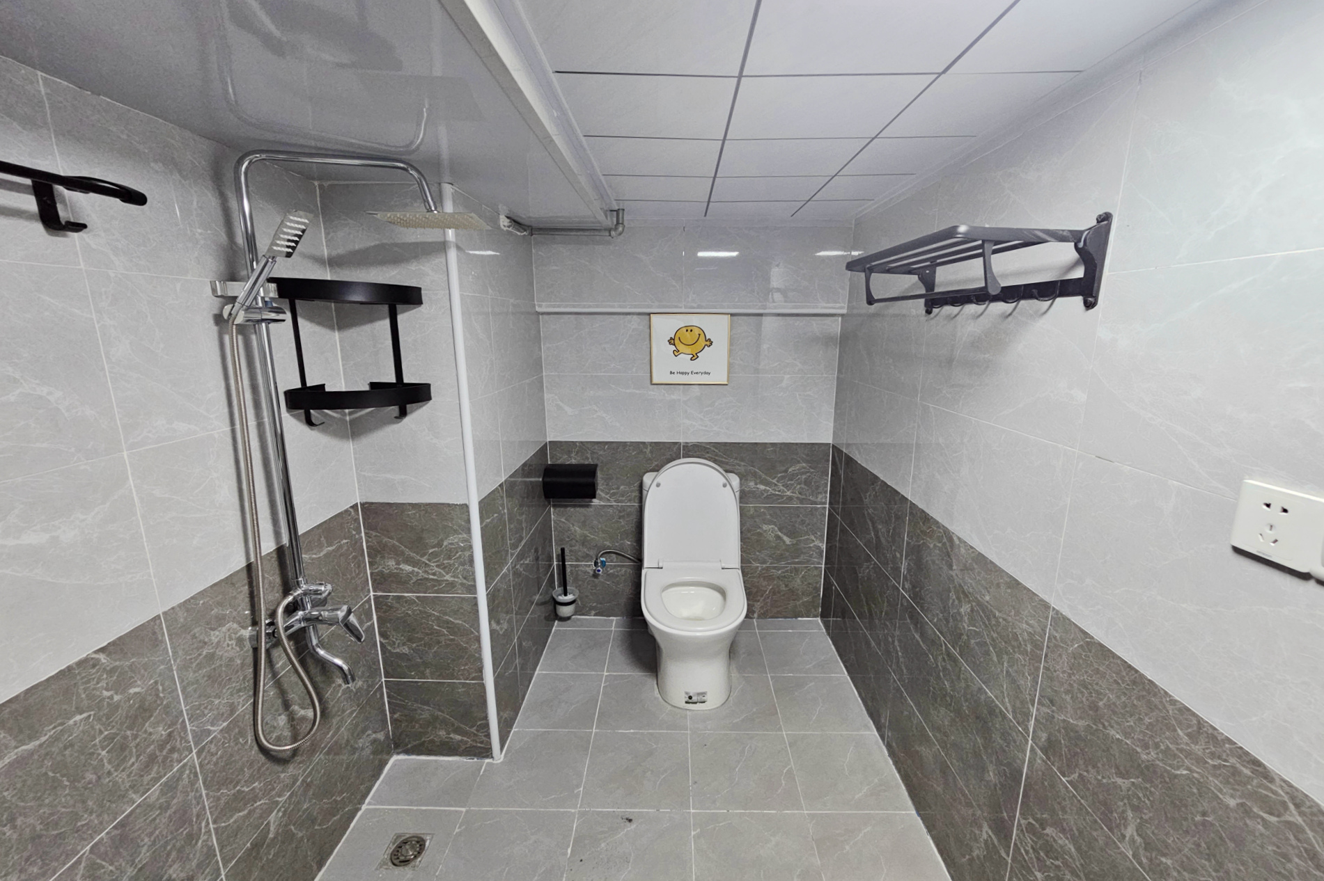 明昇壹城(明昇时代广场)三期 3室2厅2卫 78.0万 明昇壹城(明昇时代广场)三期 3室2厅2卫 78.0万卫生间