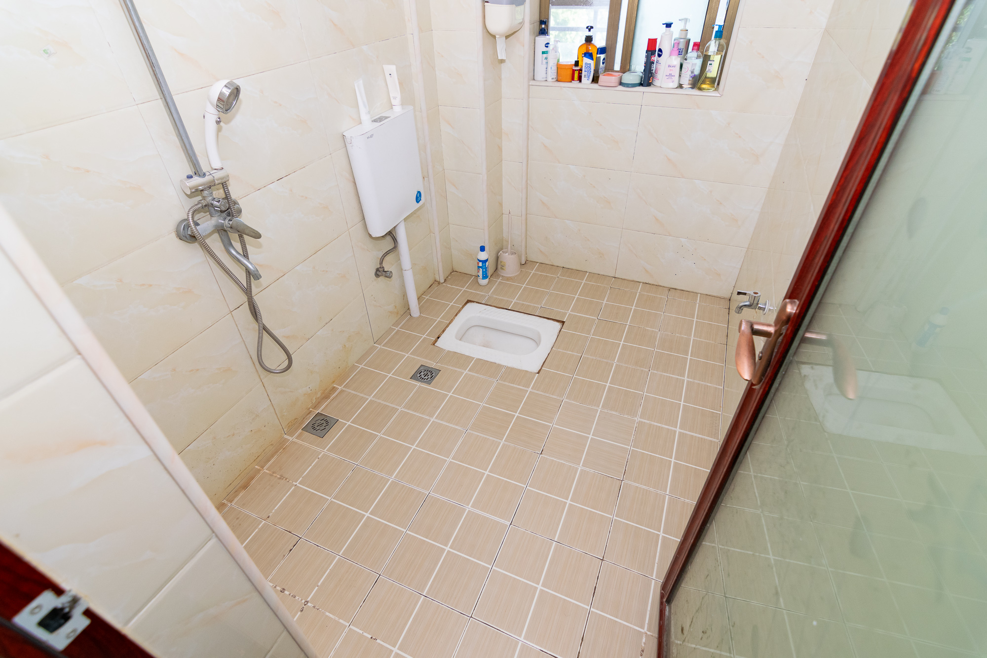 湖南报业文化城(米地亚家园) 4室2厅2卫 107.0万 湖南报业文化城(米地亚家园) 4室2厅2卫 107.0万卫生间