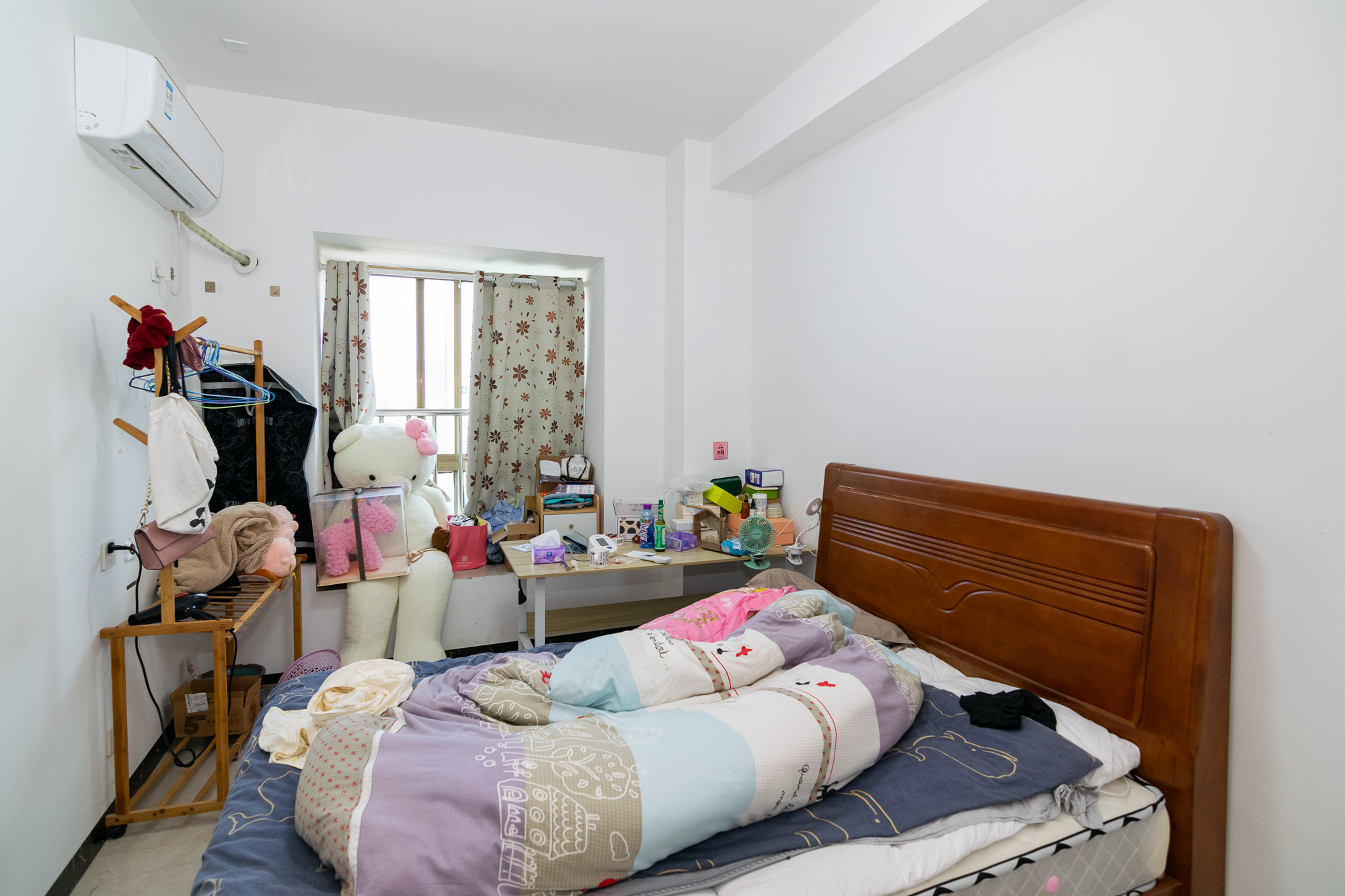 湖南报业文化城（米地亚家园）  4室2厅2卫    107.0万卧室