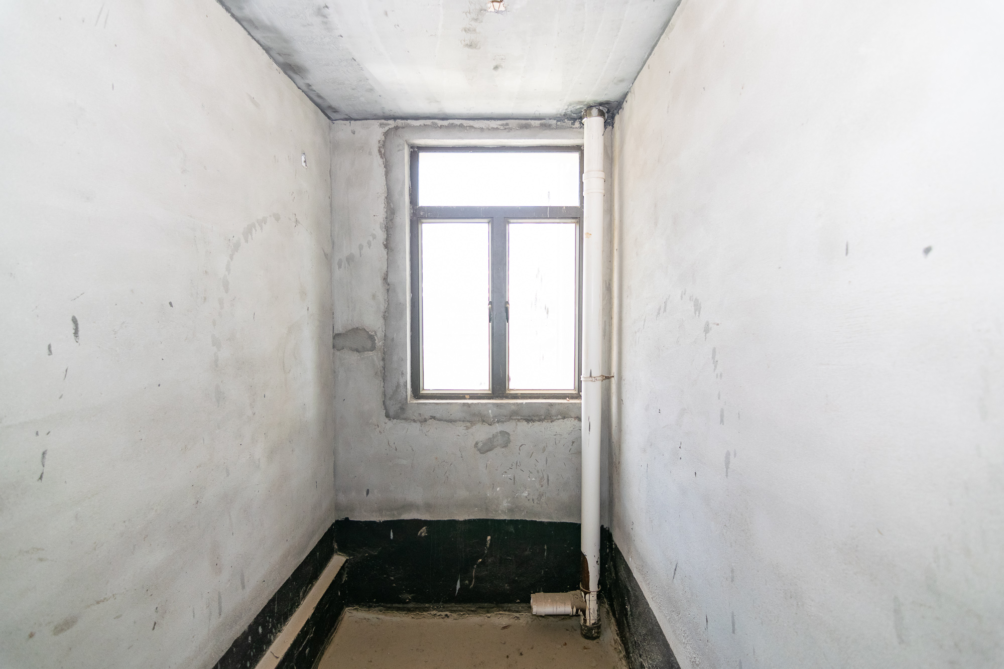 润和紫郡一期  4室2厅2卫    175.0万 润和紫郡一期  4室2厅2卫    175.0万卫生间