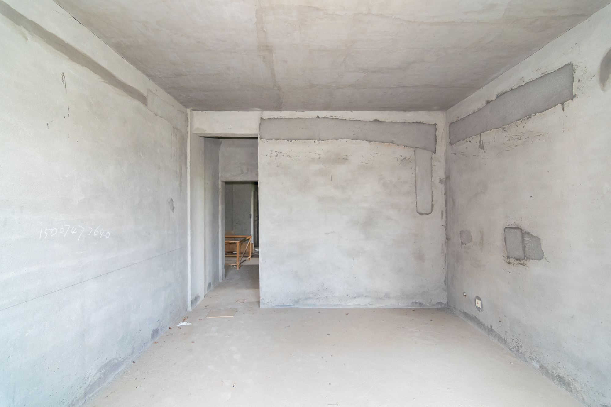 润和紫郡一期  4室2厅2卫    175.0万 润和紫郡一期  4室2厅2卫    175.0万卧室