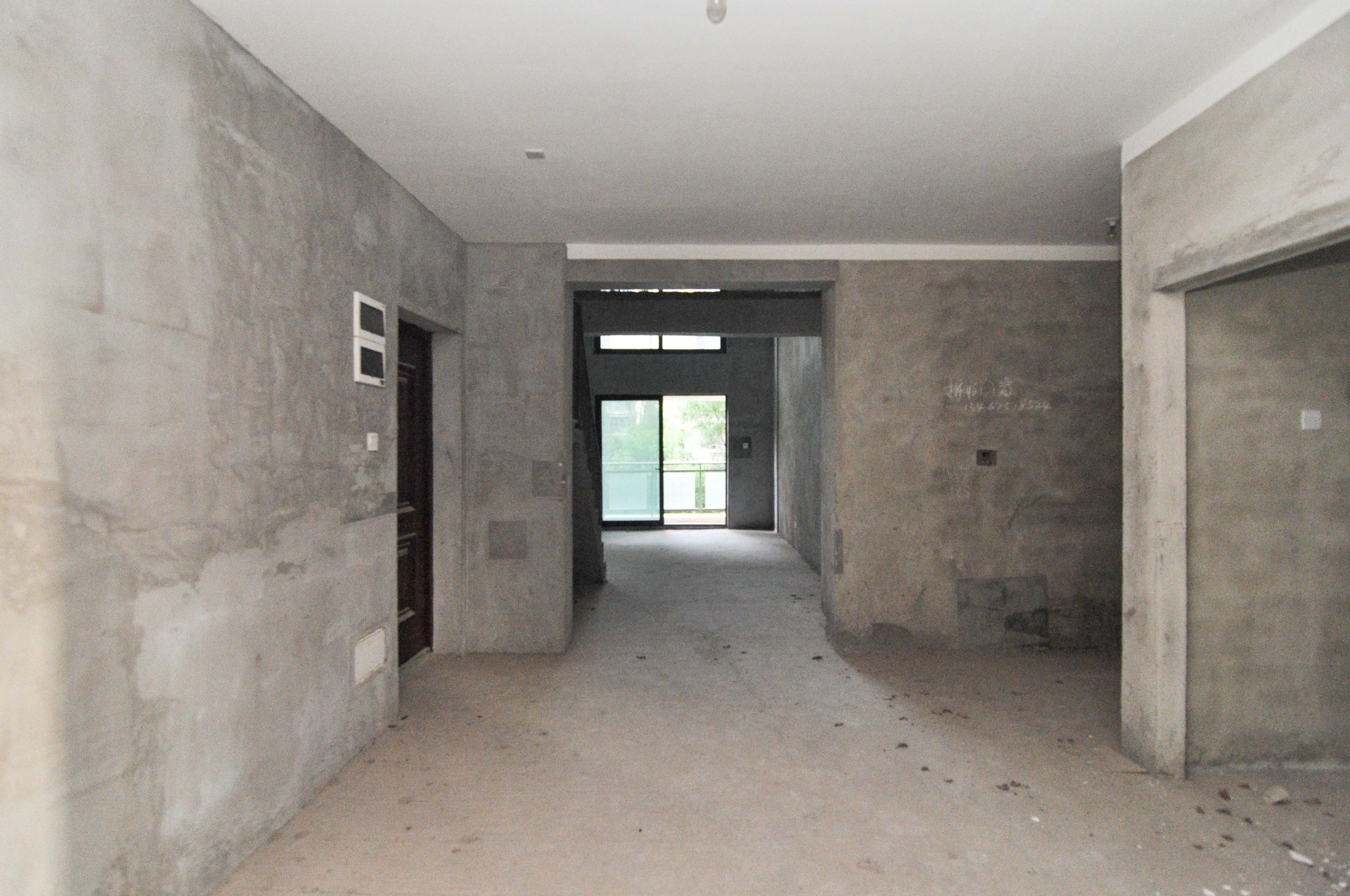 梅溪正荣府  4室2厅2卫    235.0万 梅溪正荣府  4室2厅2卫    235.0万其他